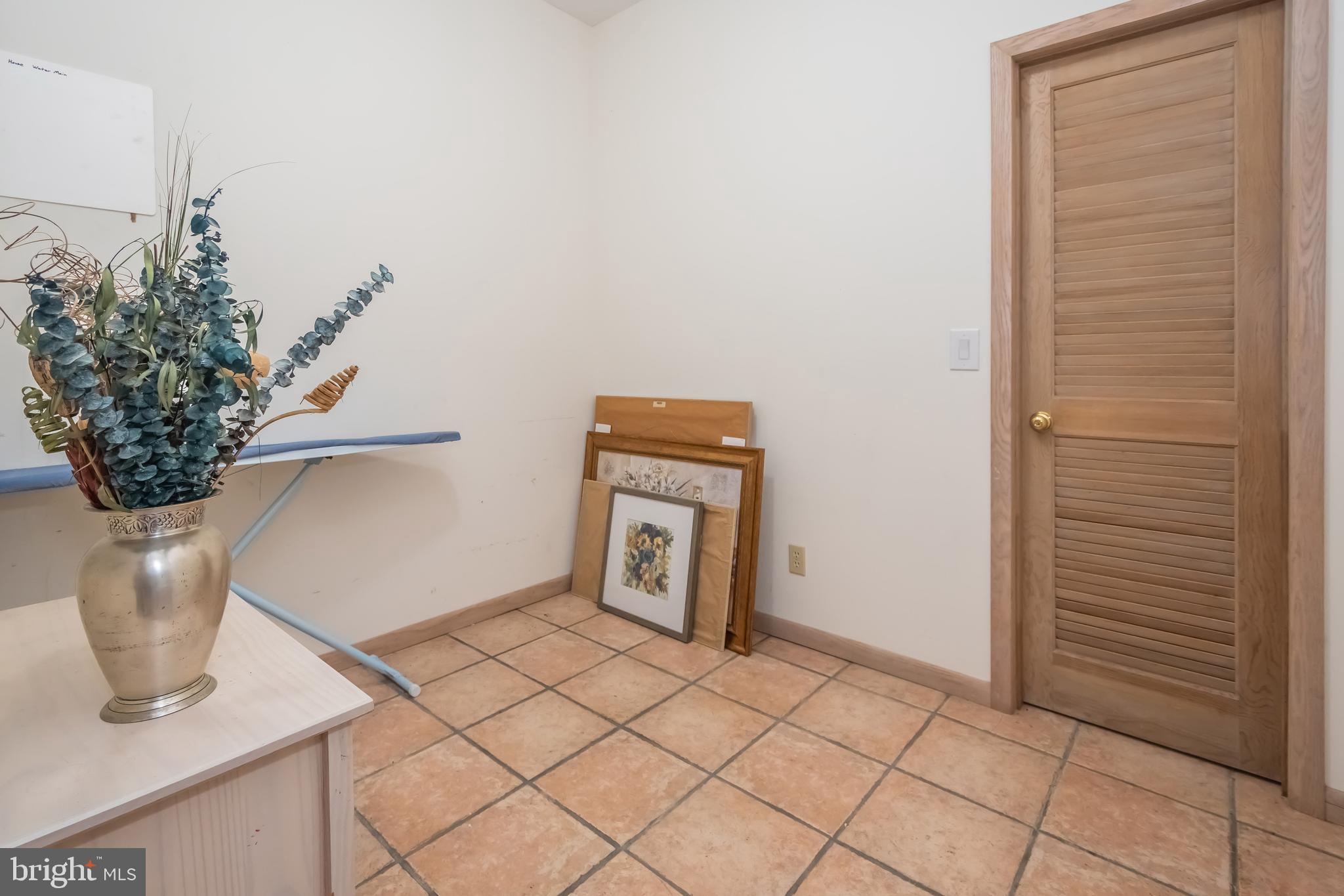 WATERSIDE AT WISP - Residential