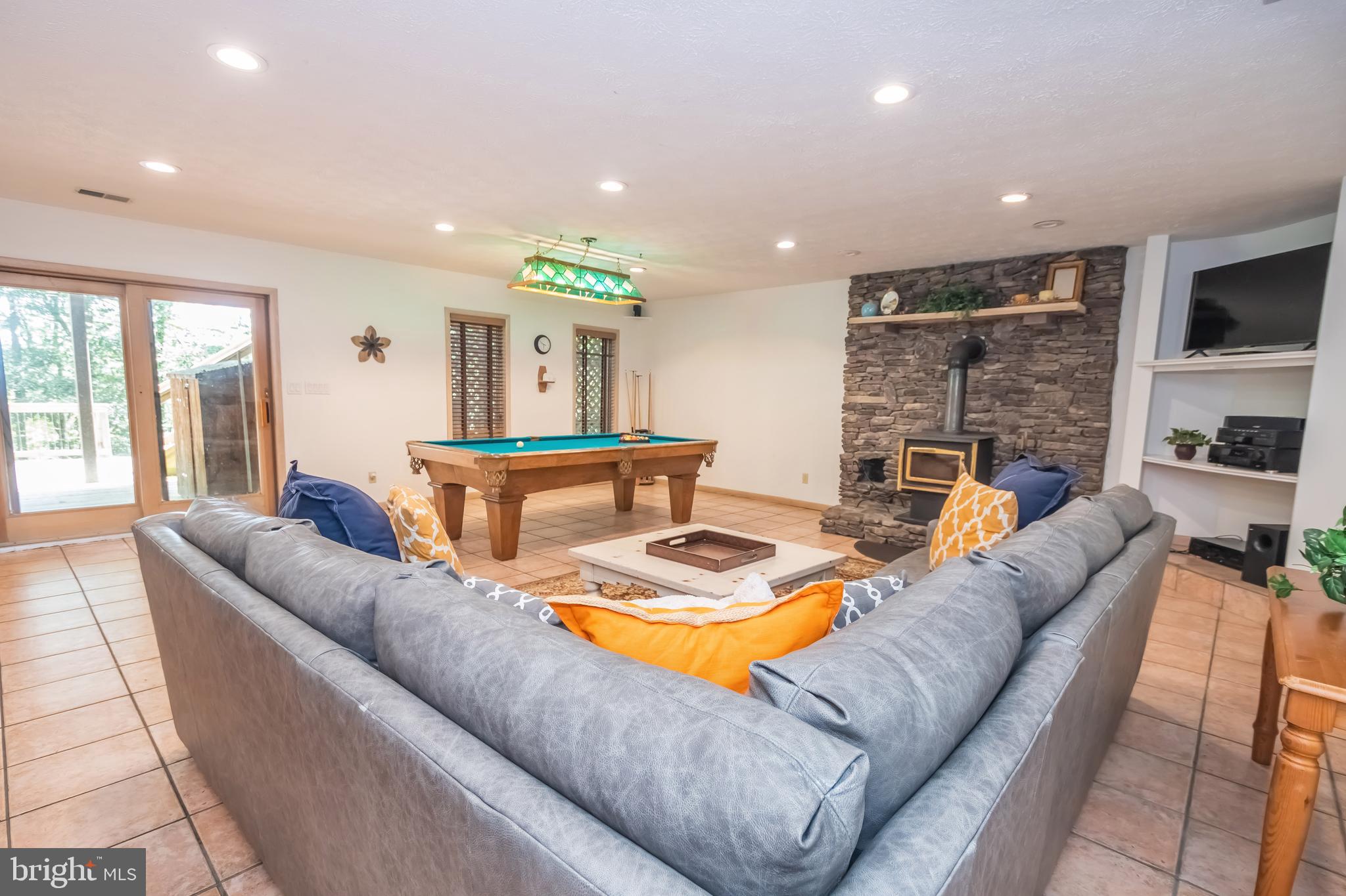 WATERSIDE AT WISP - Residential