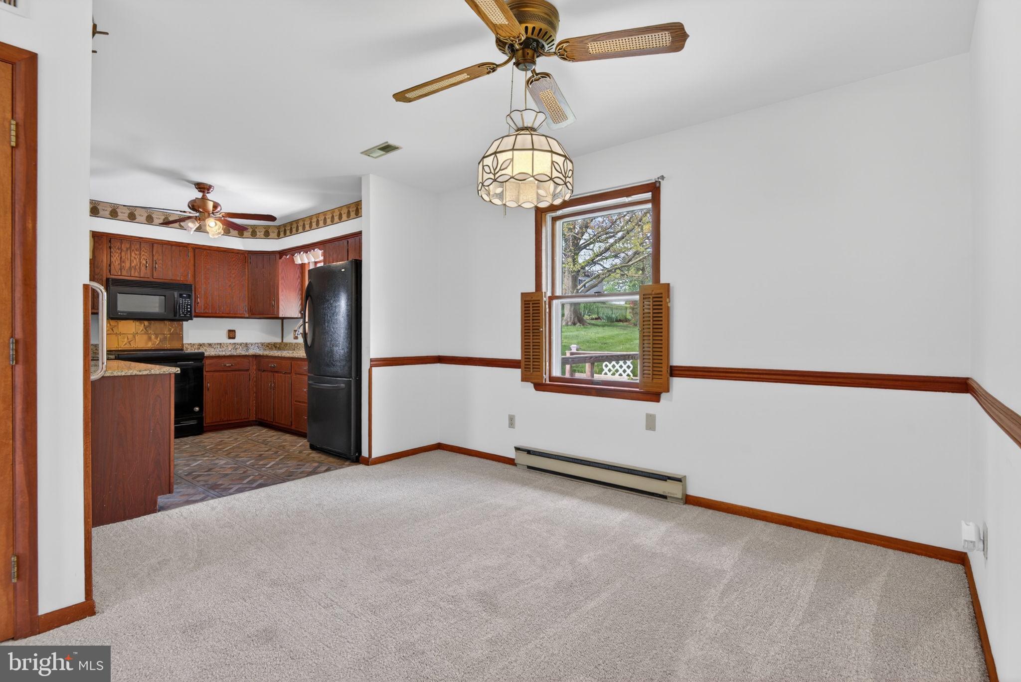 WINDY HILL FARMS - Residential