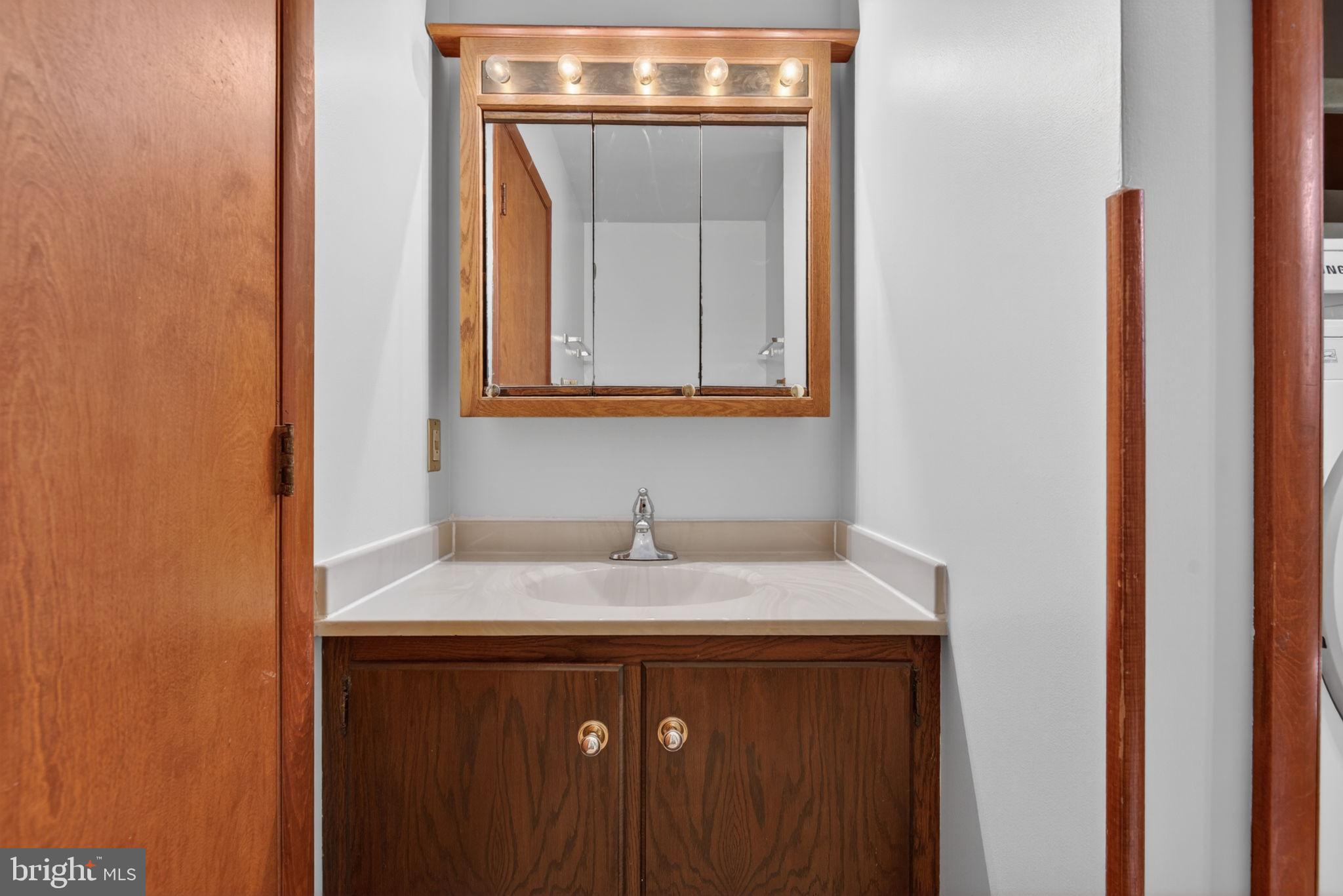 WINDY HILL FARMS - Residential