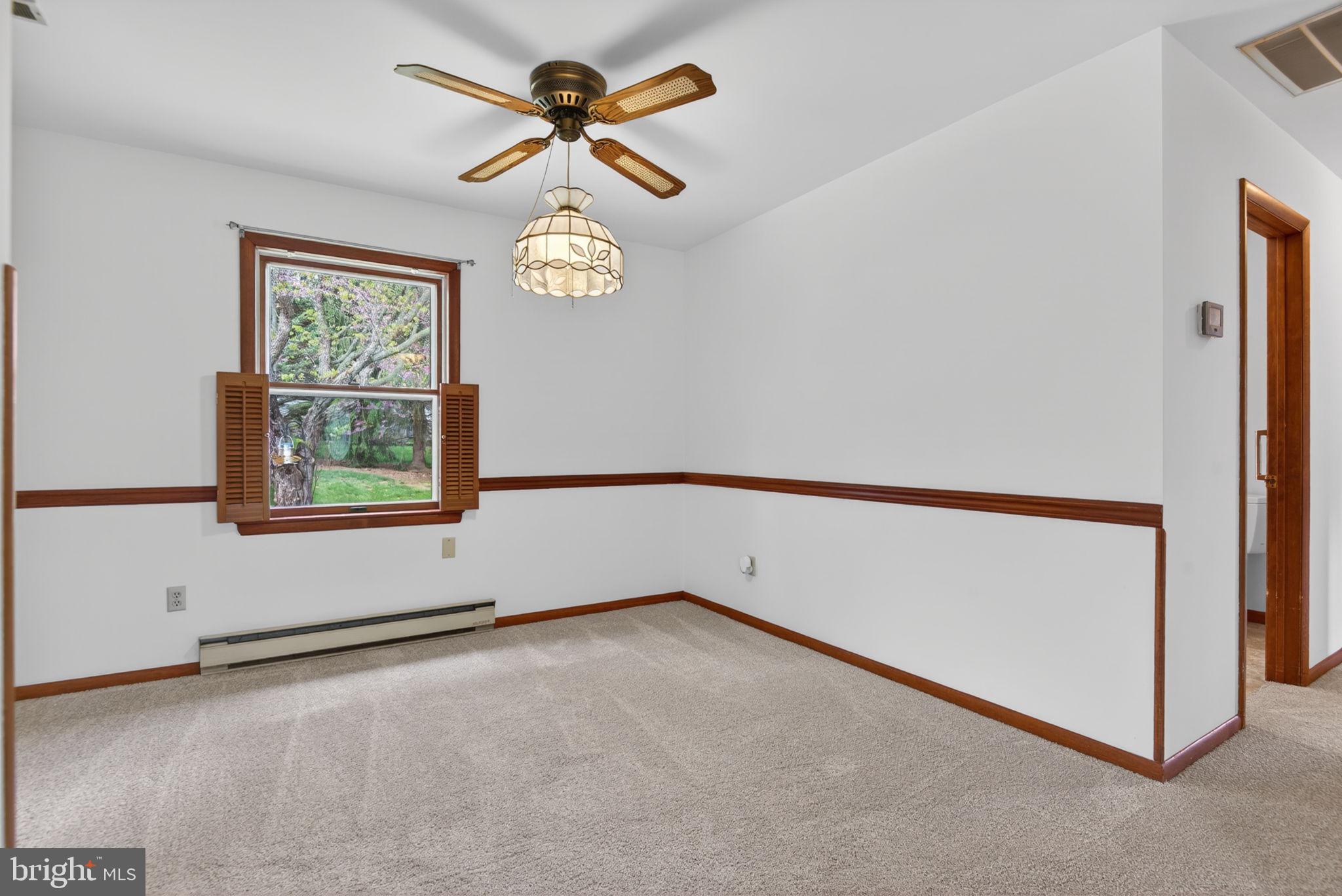 WINDY HILL FARMS - Residential