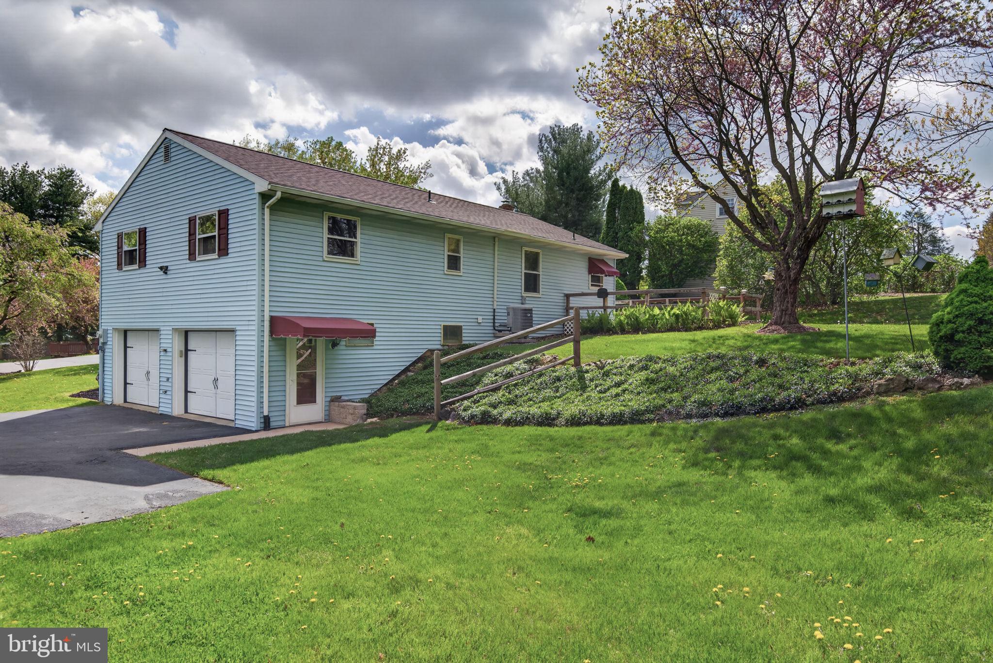 WINDY HILL FARMS - Residential