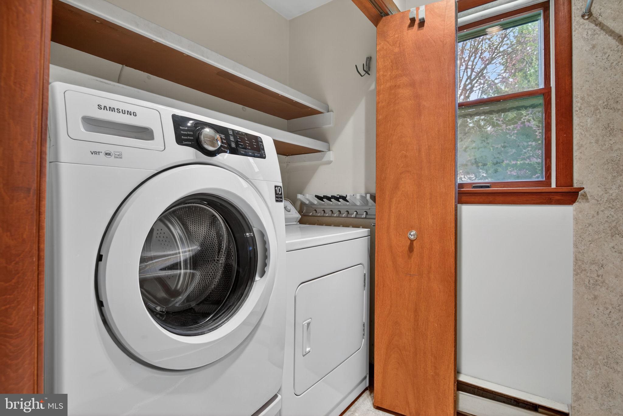 WINDY HILL FARMS - Residential