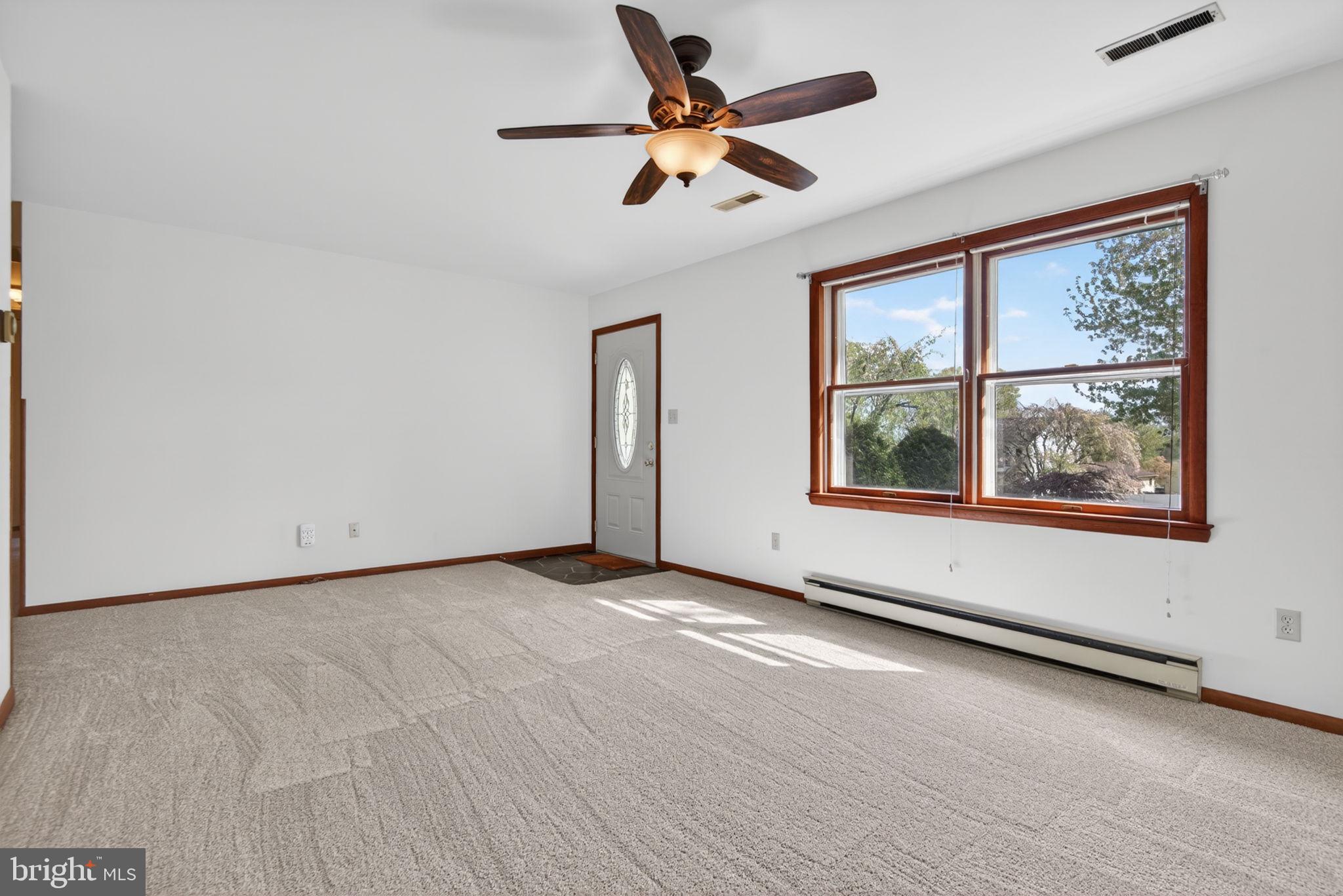 WINDY HILL FARMS - Residential