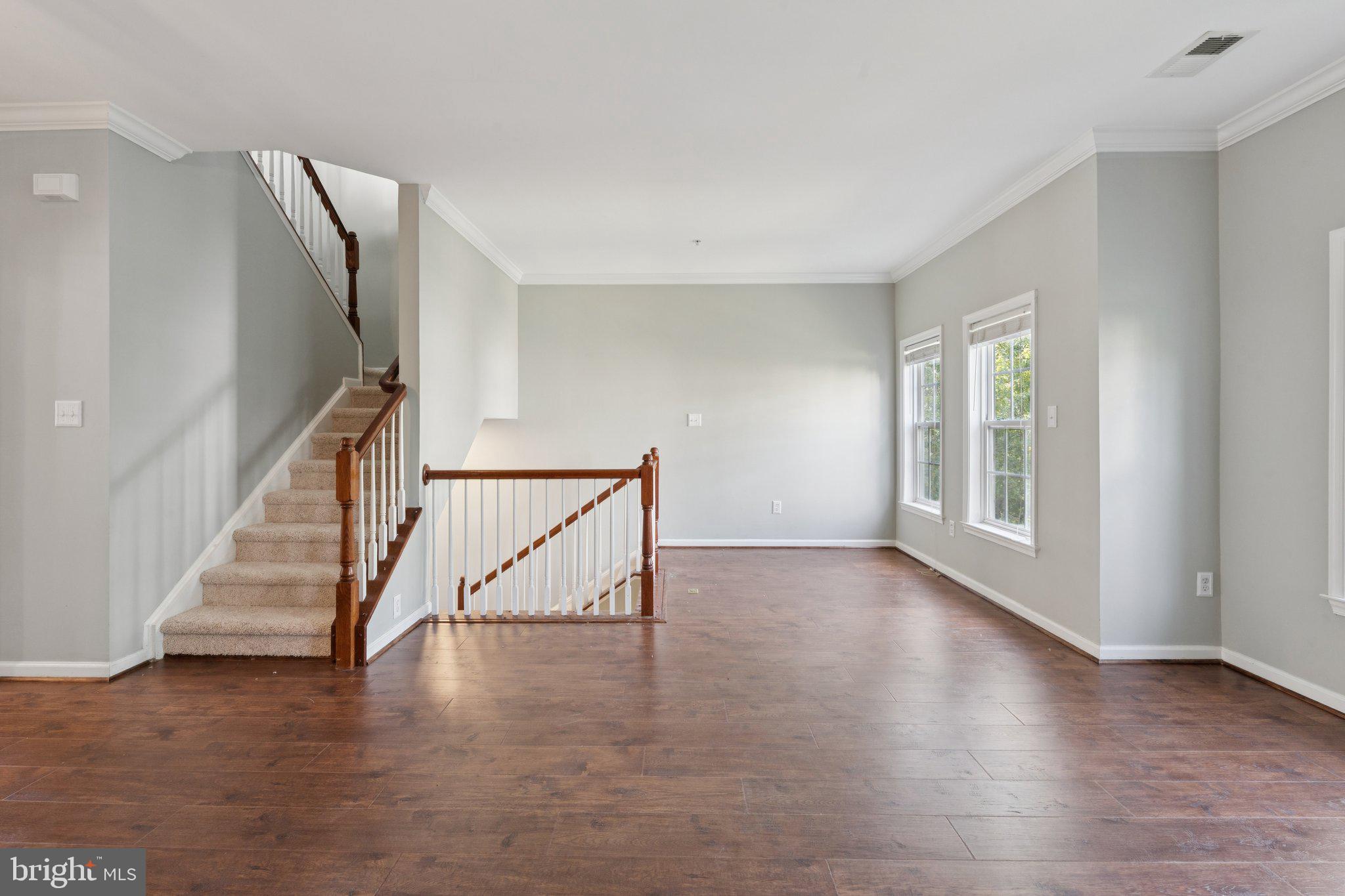 THE TOWNES AT VILLAGE PLACE - Residential