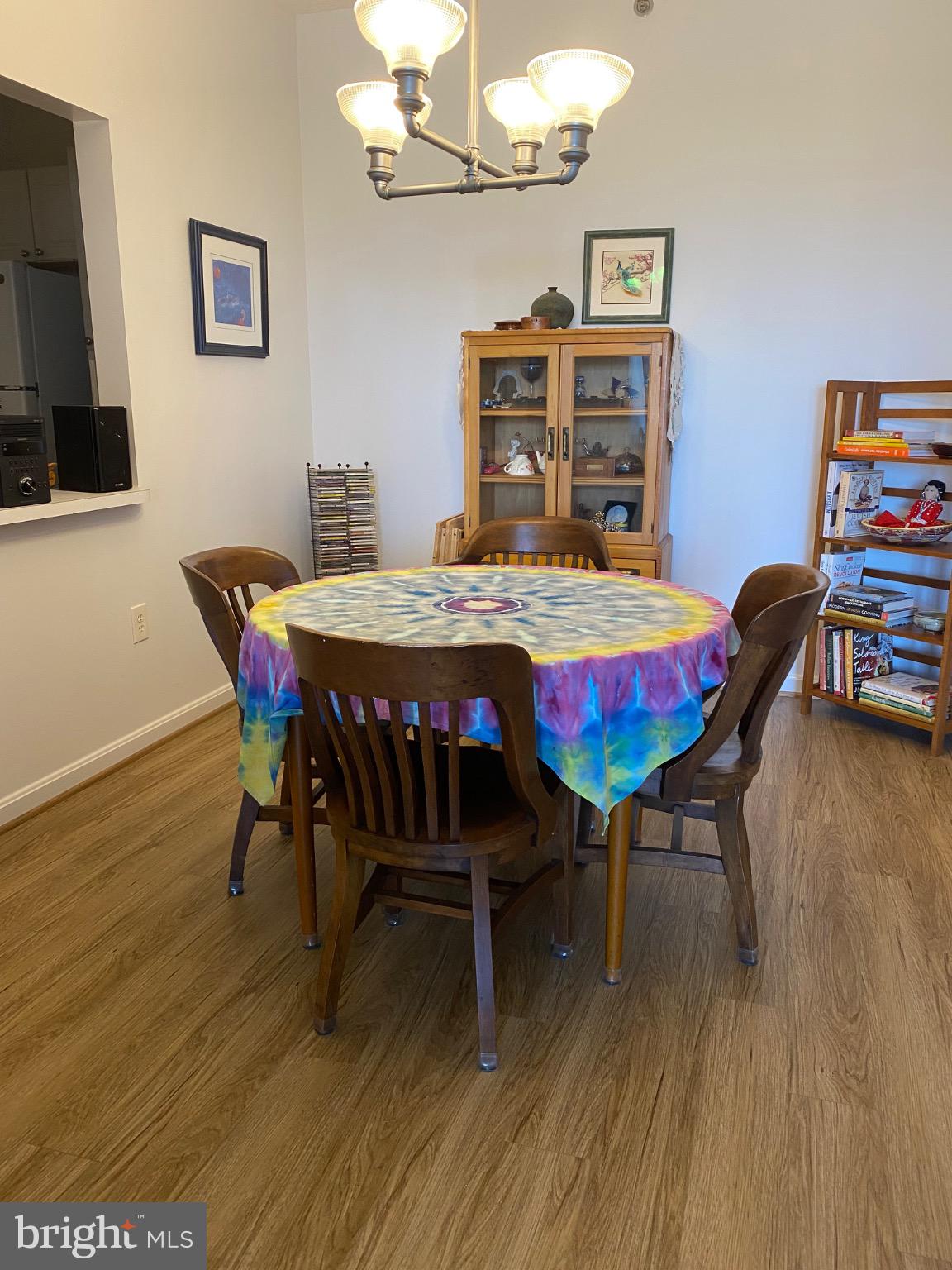 VANTAGE POINT EAST @ LEISURE WORLD - Residential