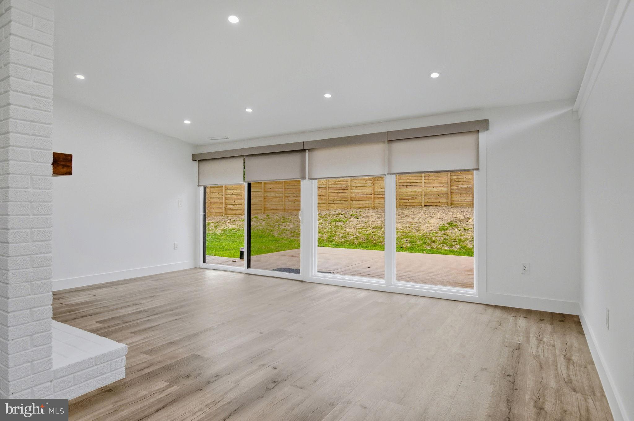 RAYMONDALE - Residential Lease