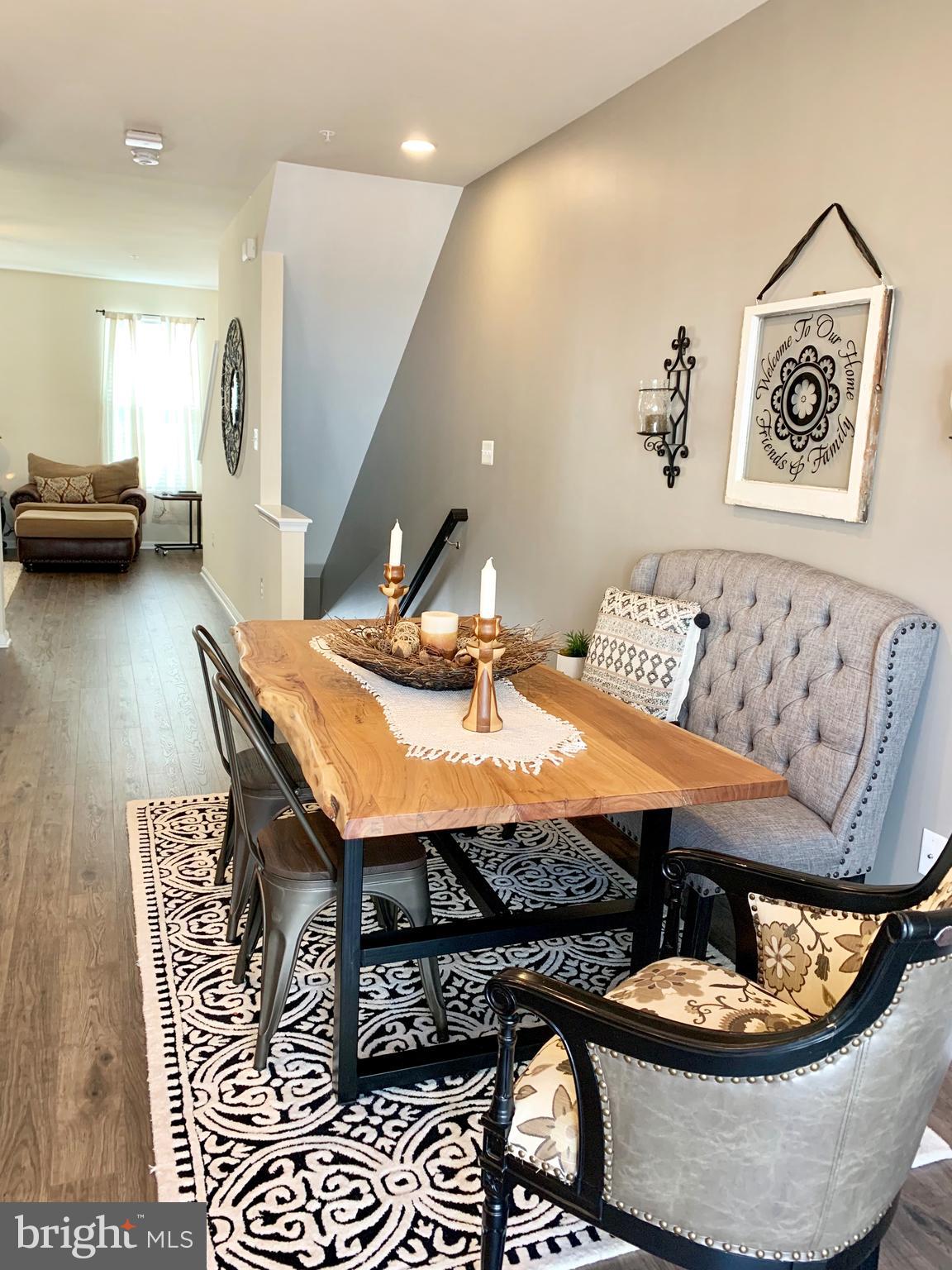 CREEKSTONE VILLAGE - Residential Lease