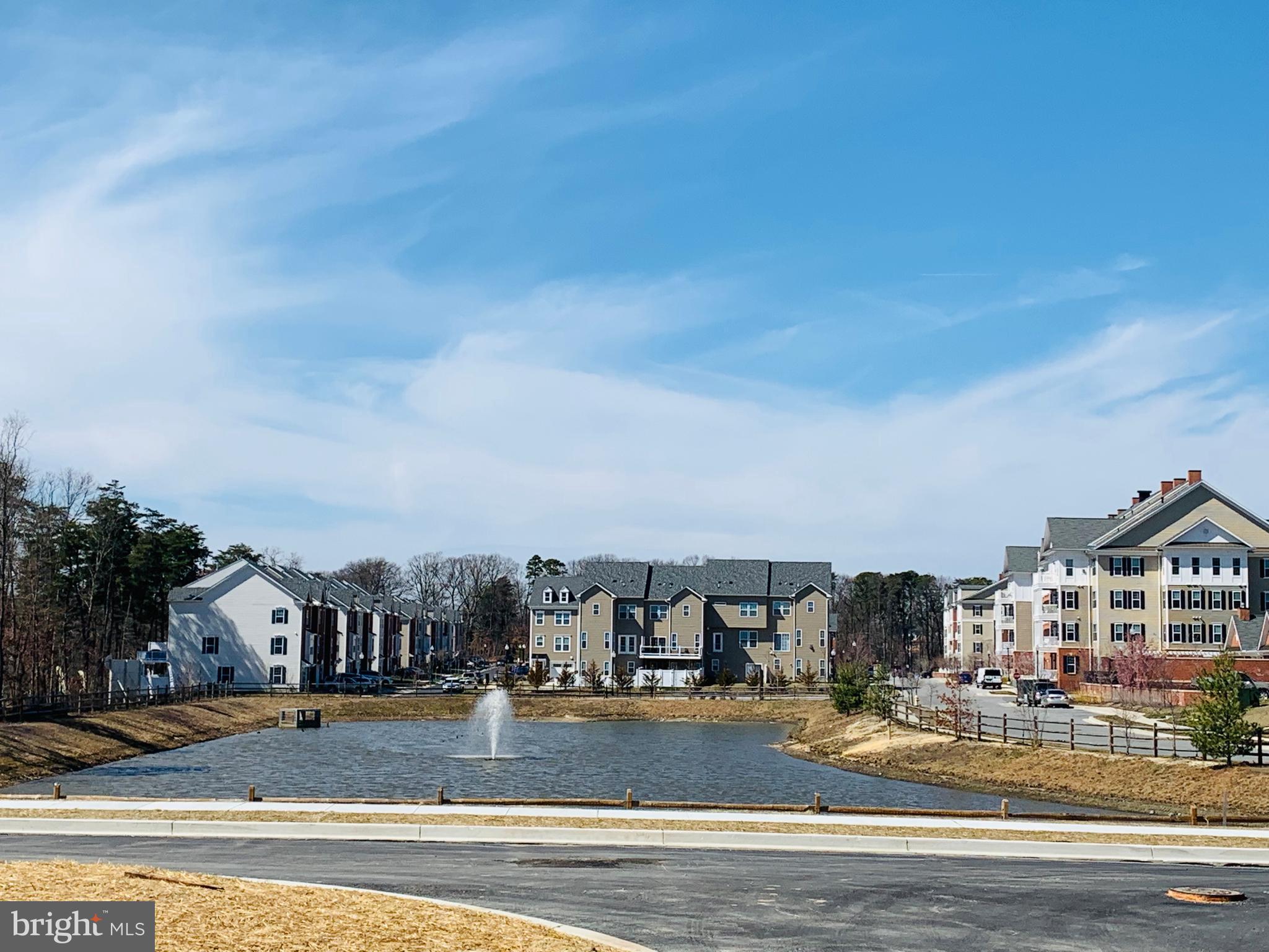 CREEKSTONE VILLAGE - Residential Lease