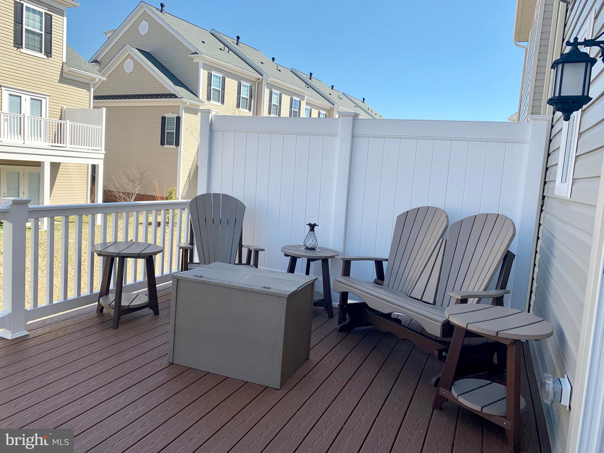 CREEKSTONE VILLAGE - Residential Lease