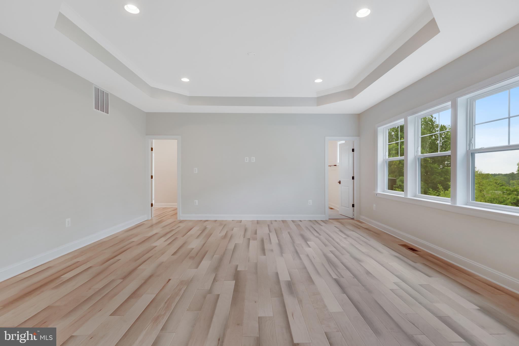 MANTUA - Residential