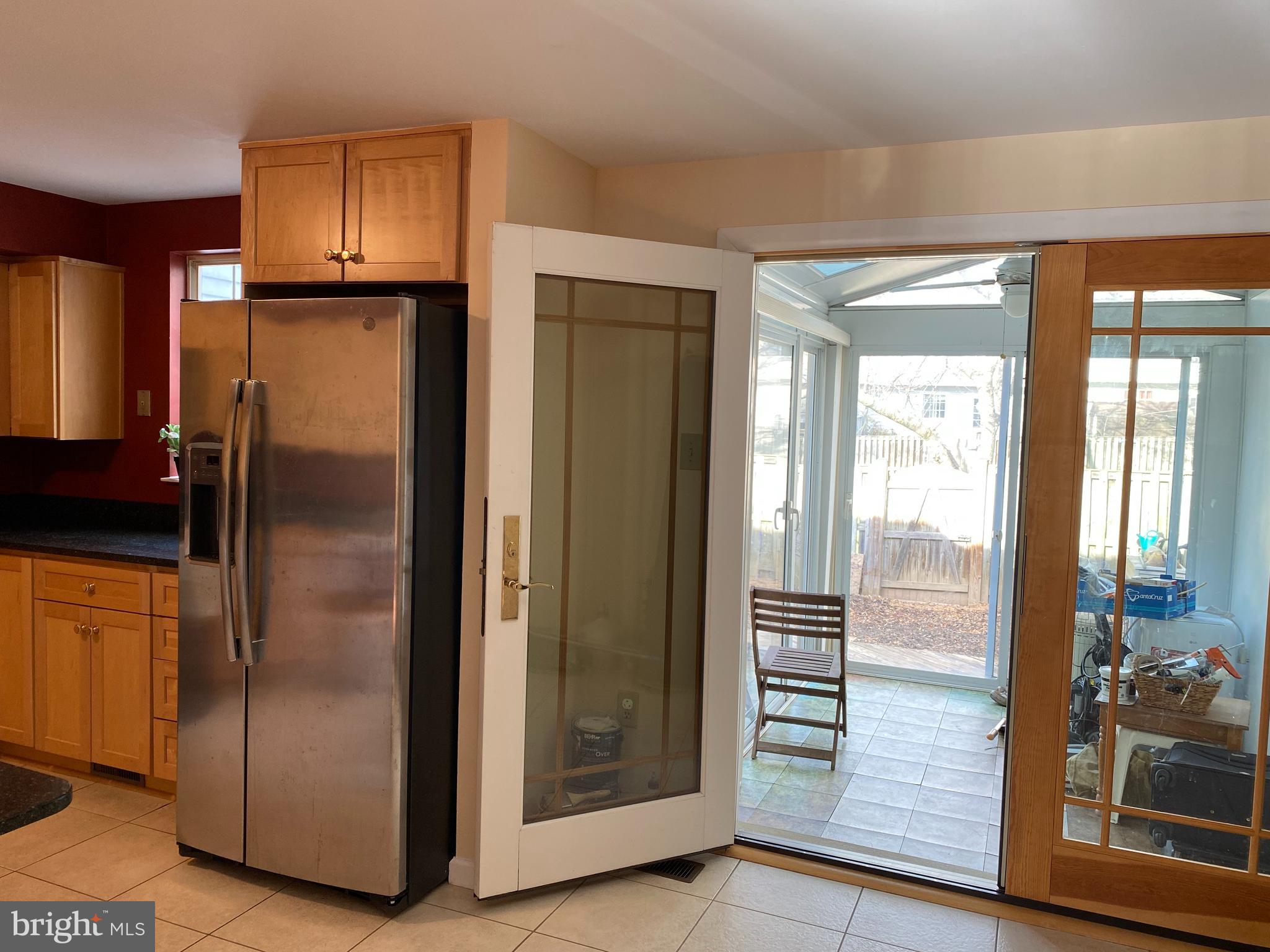 PARK OVERLOOK - Residential Lease