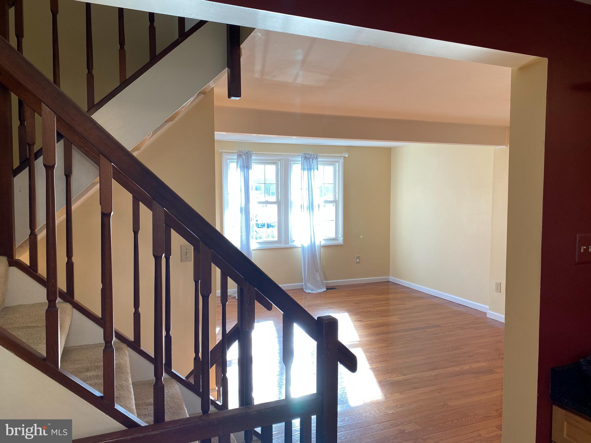 PARK OVERLOOK - Residential Lease