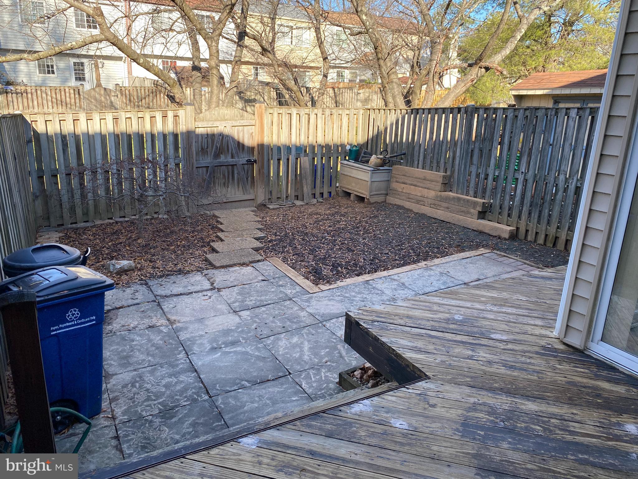 PARK OVERLOOK - Residential Lease