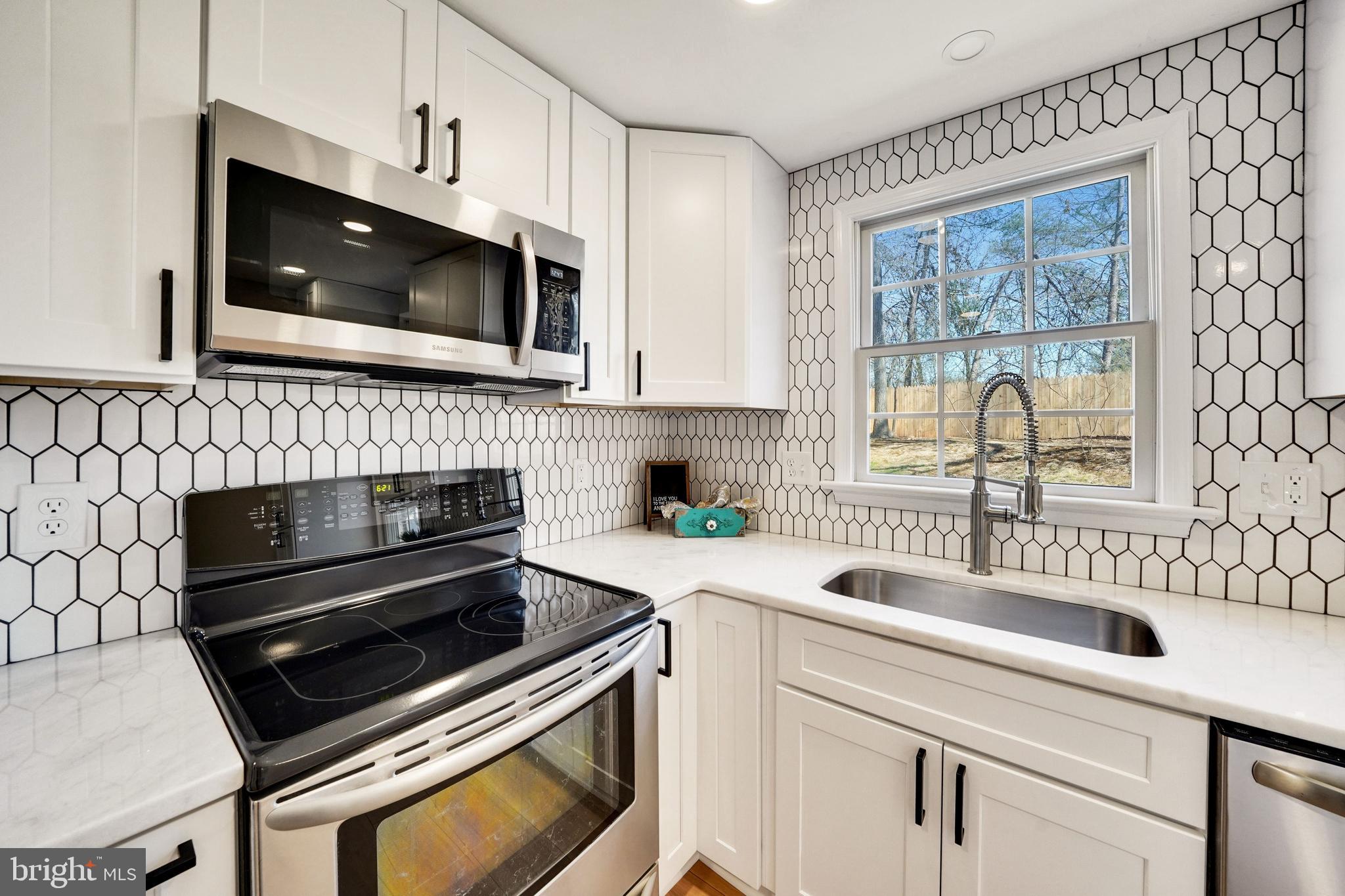 BRADFIELD - Residential