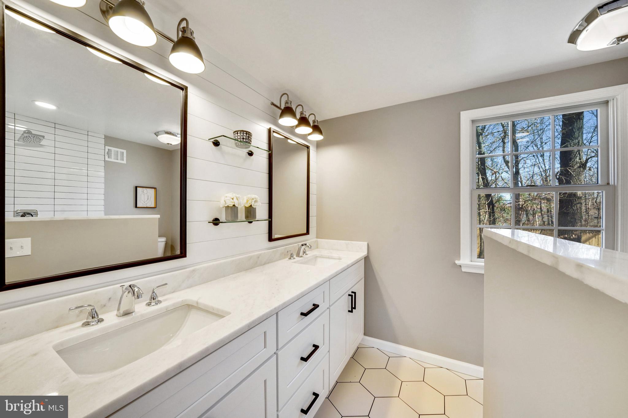 BRADFIELD - Residential