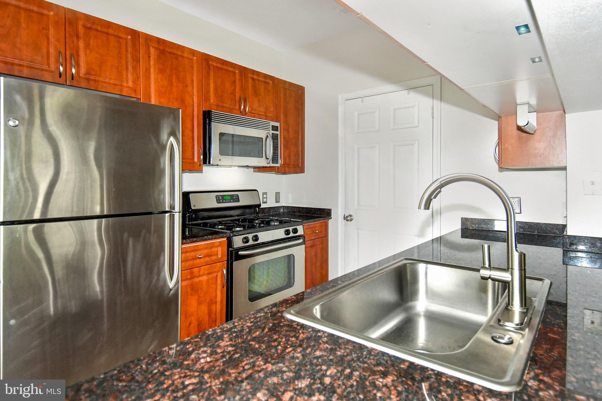 LEGATO CORNER - Residential Lease