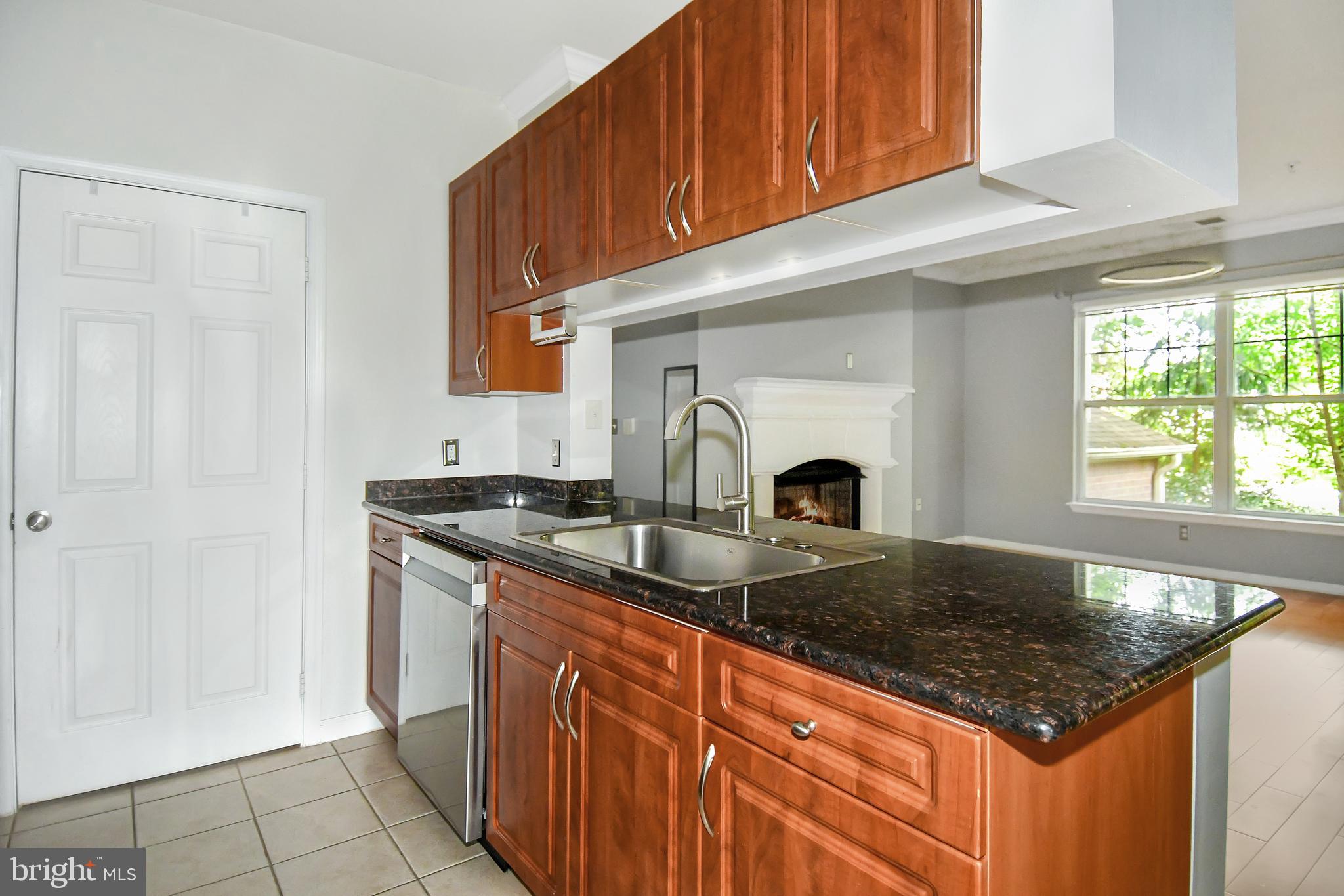 LEGATO CORNER - Residential Lease