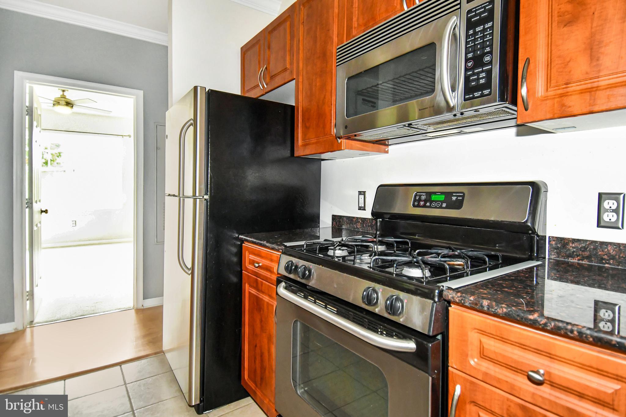 LEGATO CORNER - Residential Lease