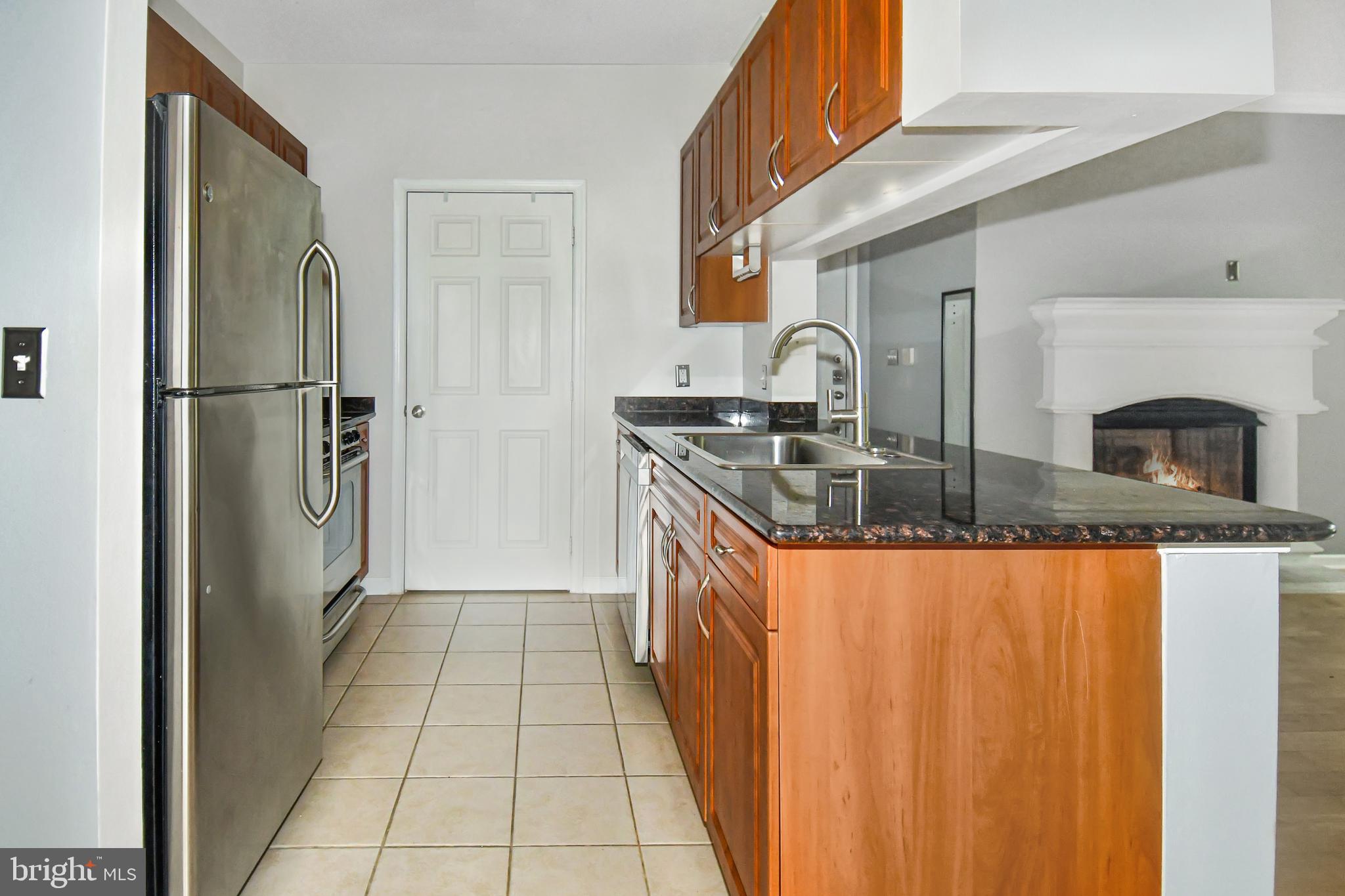 LEGATO CORNER - Residential Lease