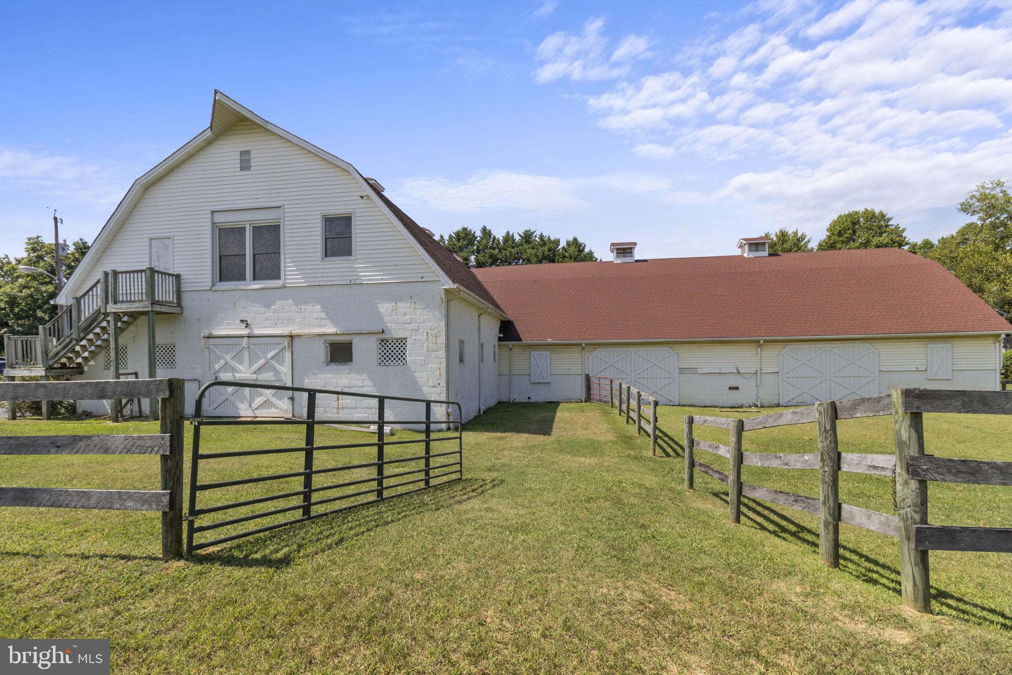 ULMSTEAD ESTATES - Residential