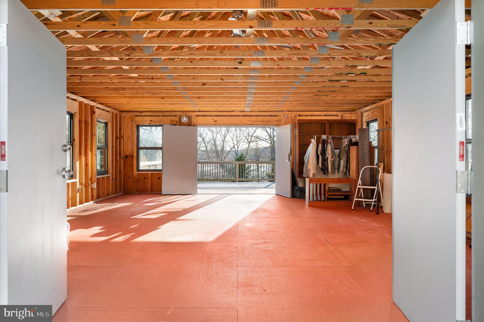 PIGEON RUN ESTATES - Residential