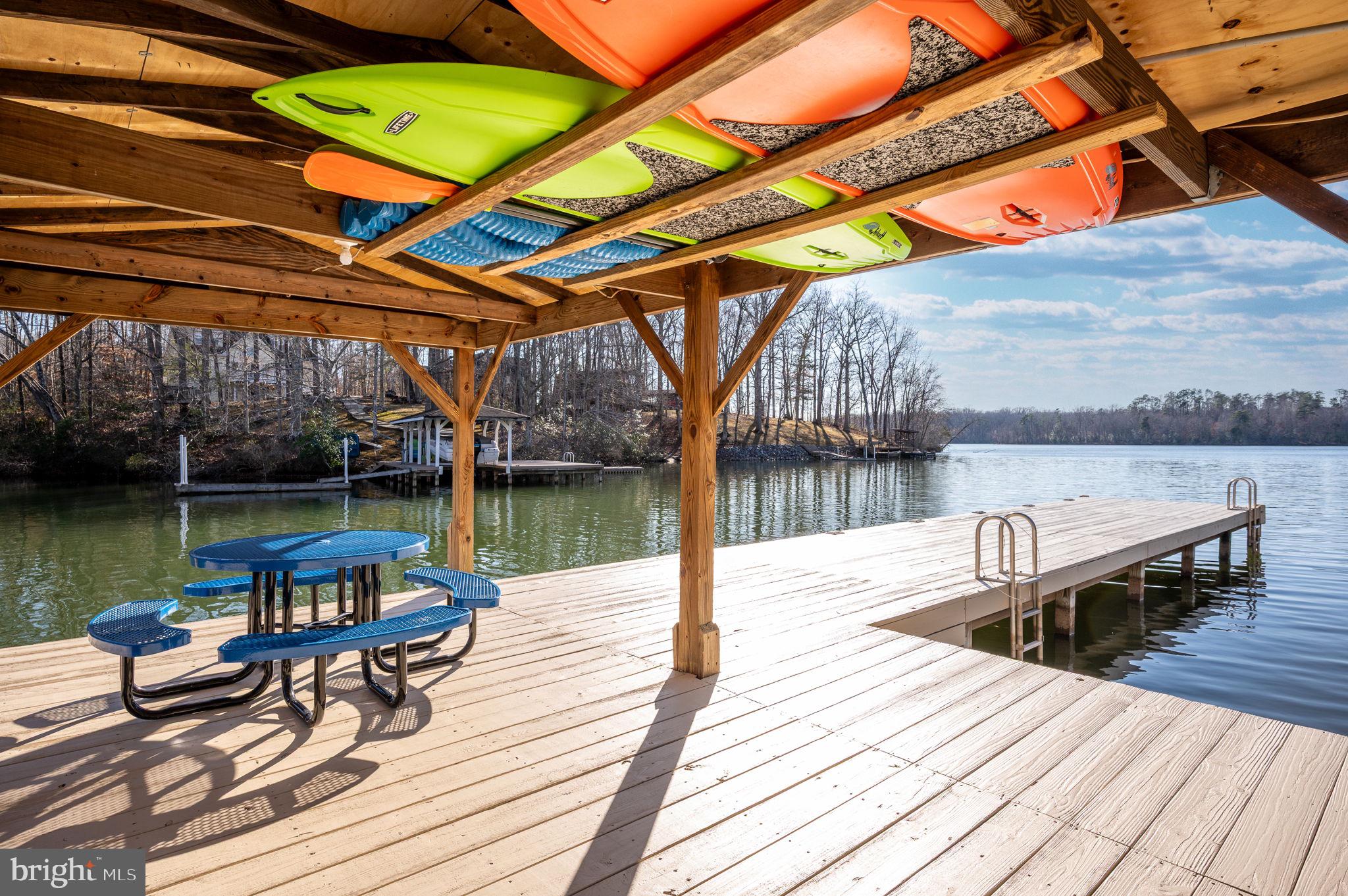 PIGEON RUN ESTATES - Residential