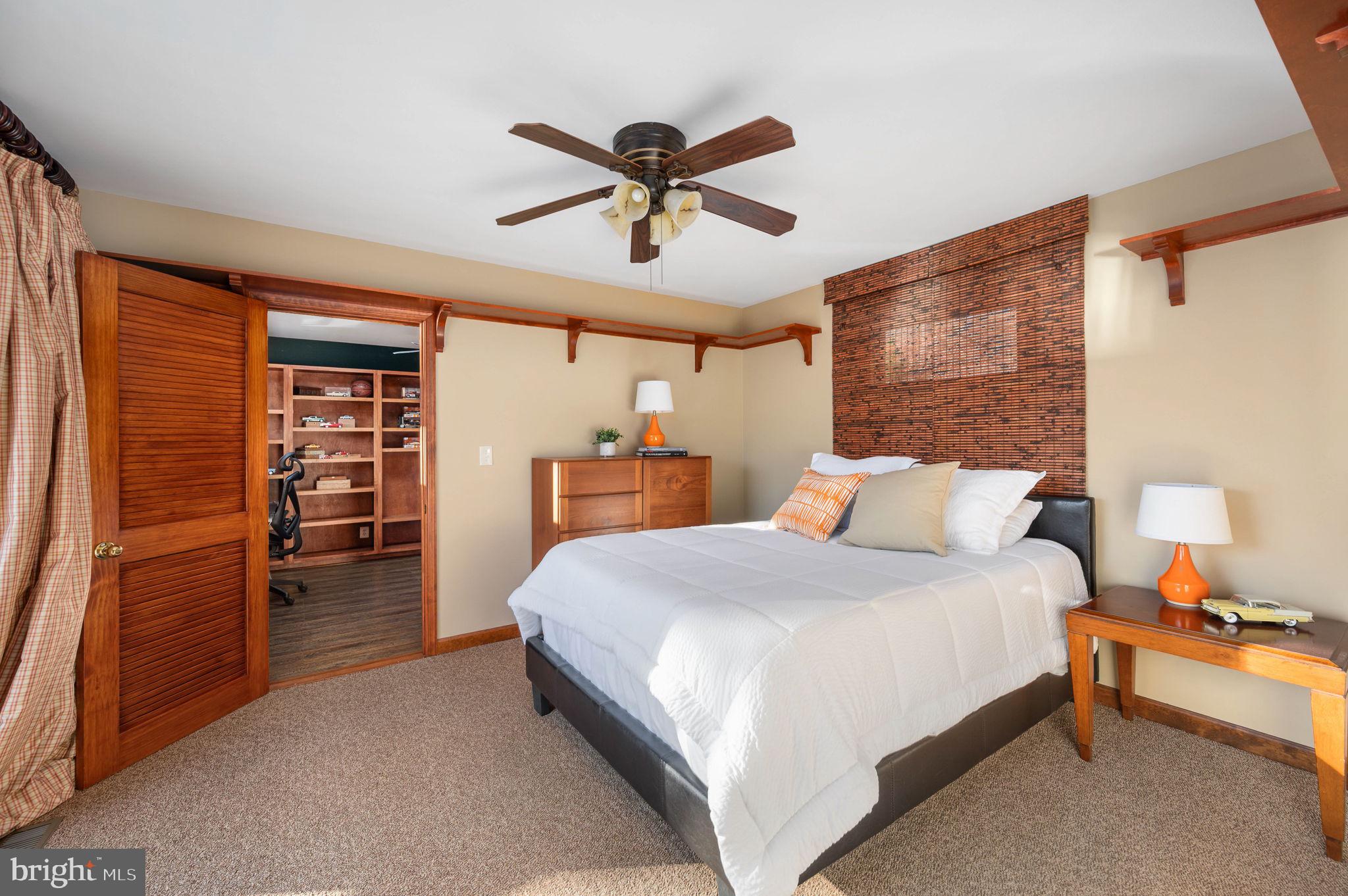 PIGEON RUN ESTATES - Residential