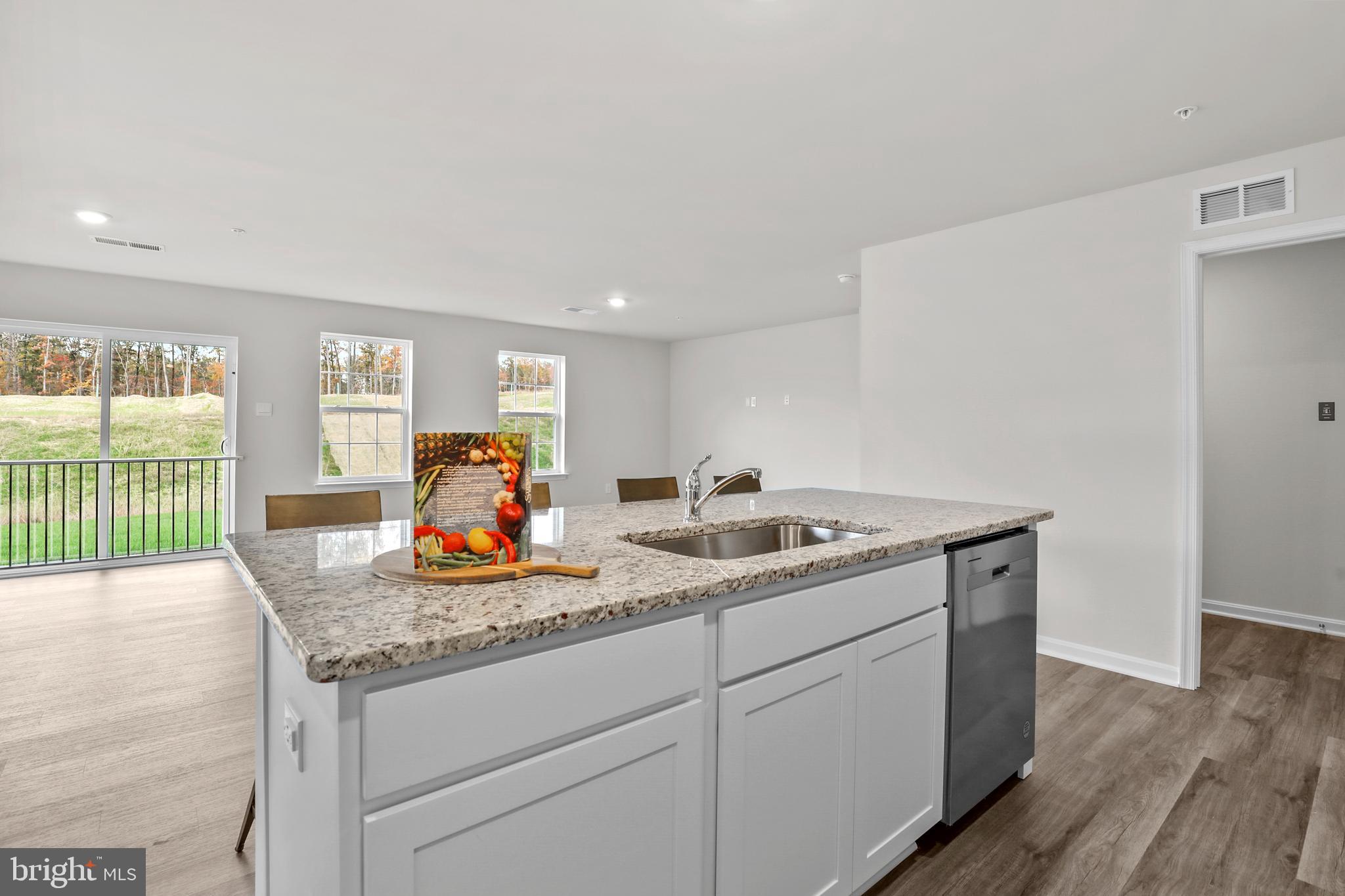 TOLLHOUSE WOODS - Residential