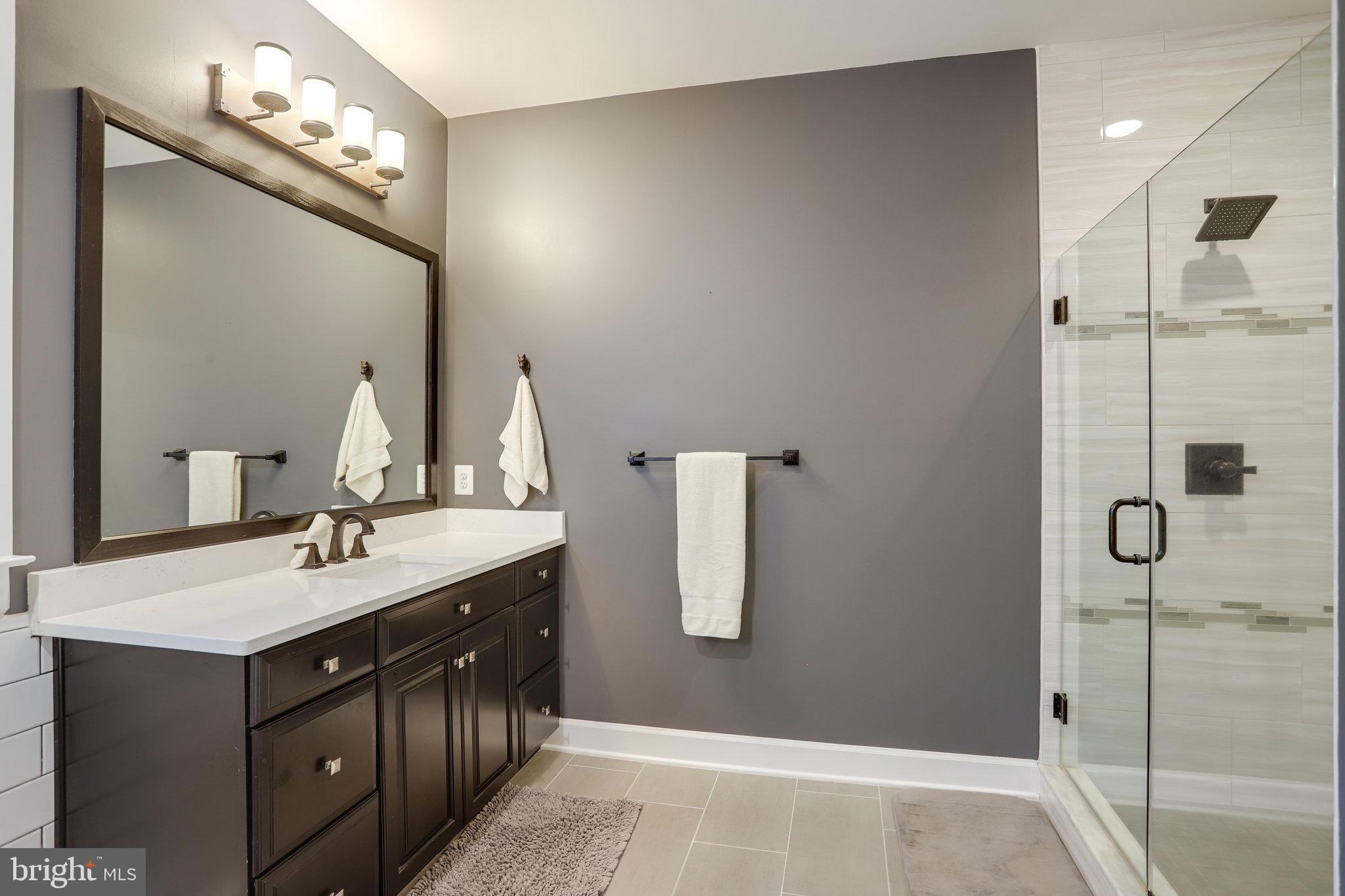 BARNESVILLE OUTSIDE - Residential