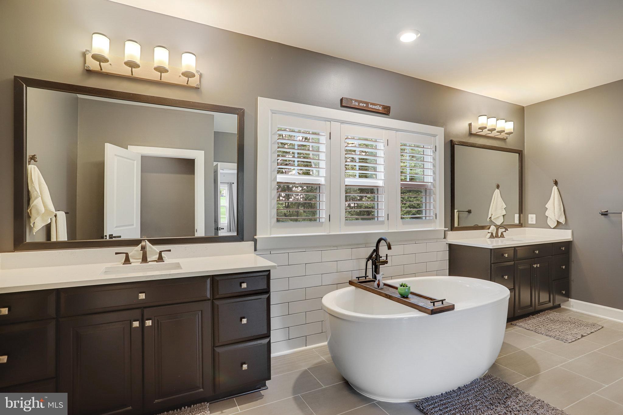 BARNESVILLE OUTSIDE - Residential