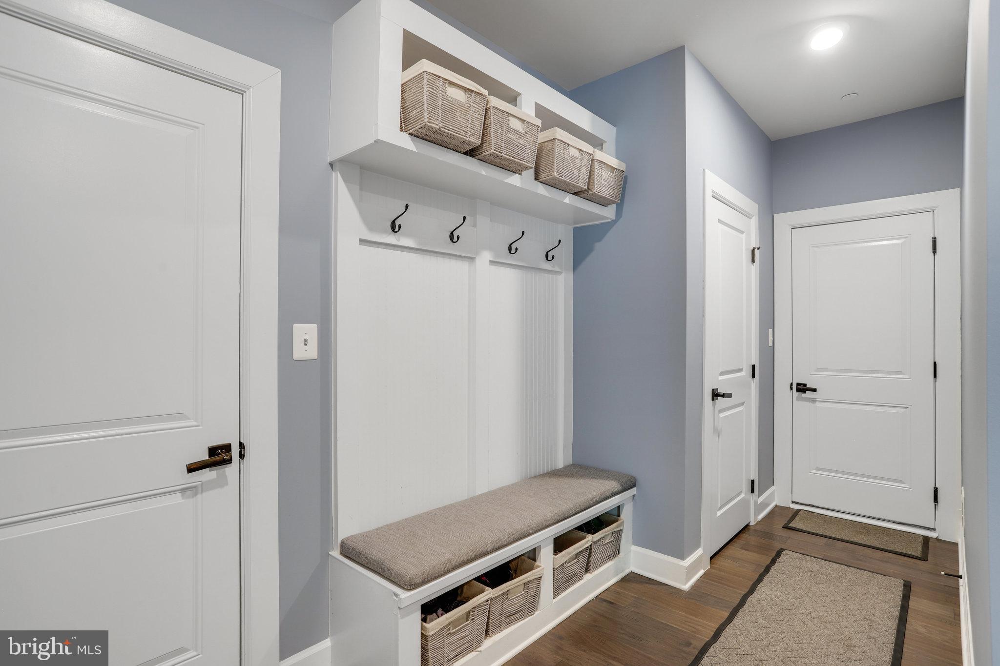 BARNESVILLE OUTSIDE - Residential