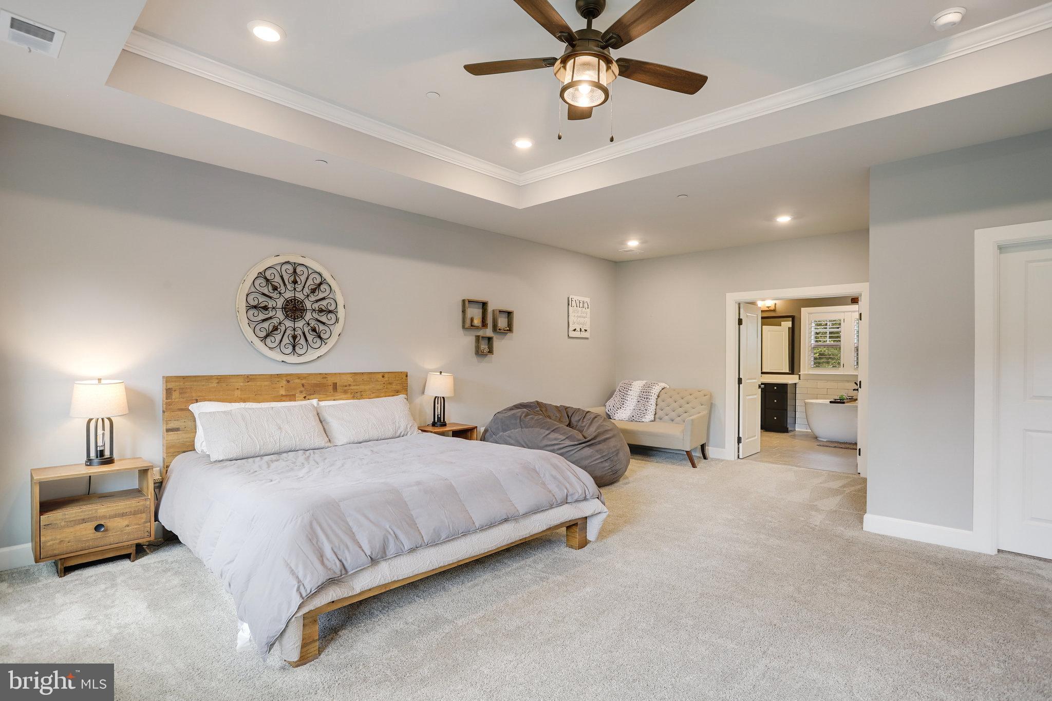 BARNESVILLE OUTSIDE - Residential