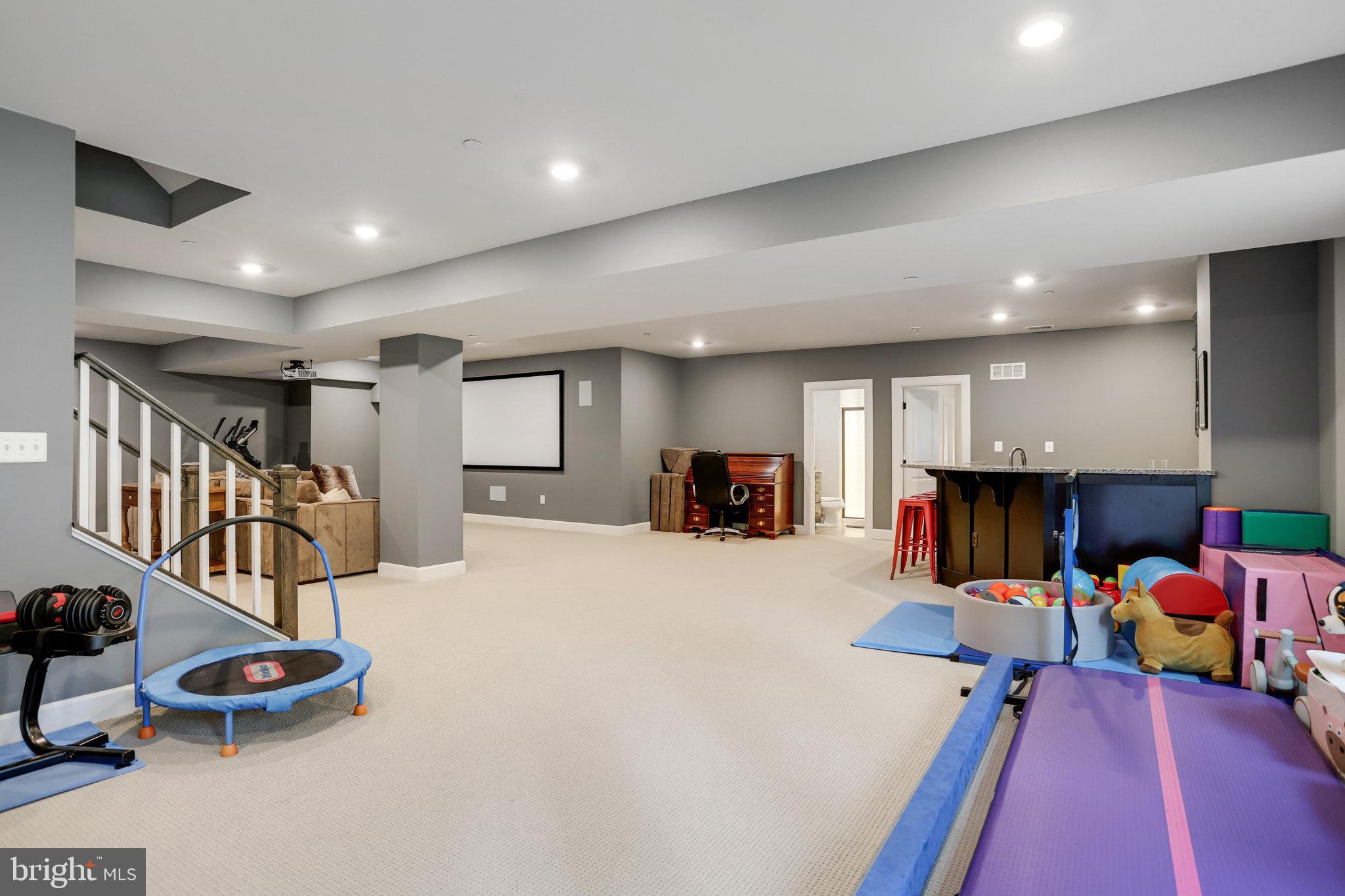 BARNESVILLE OUTSIDE - Residential