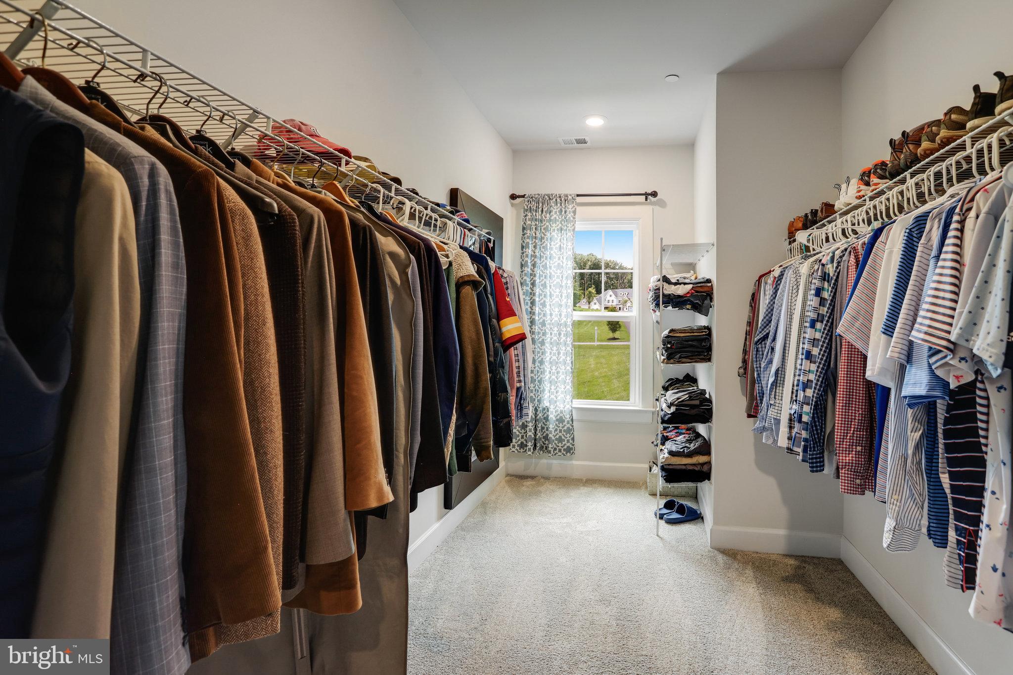 BARNESVILLE OUTSIDE - Residential