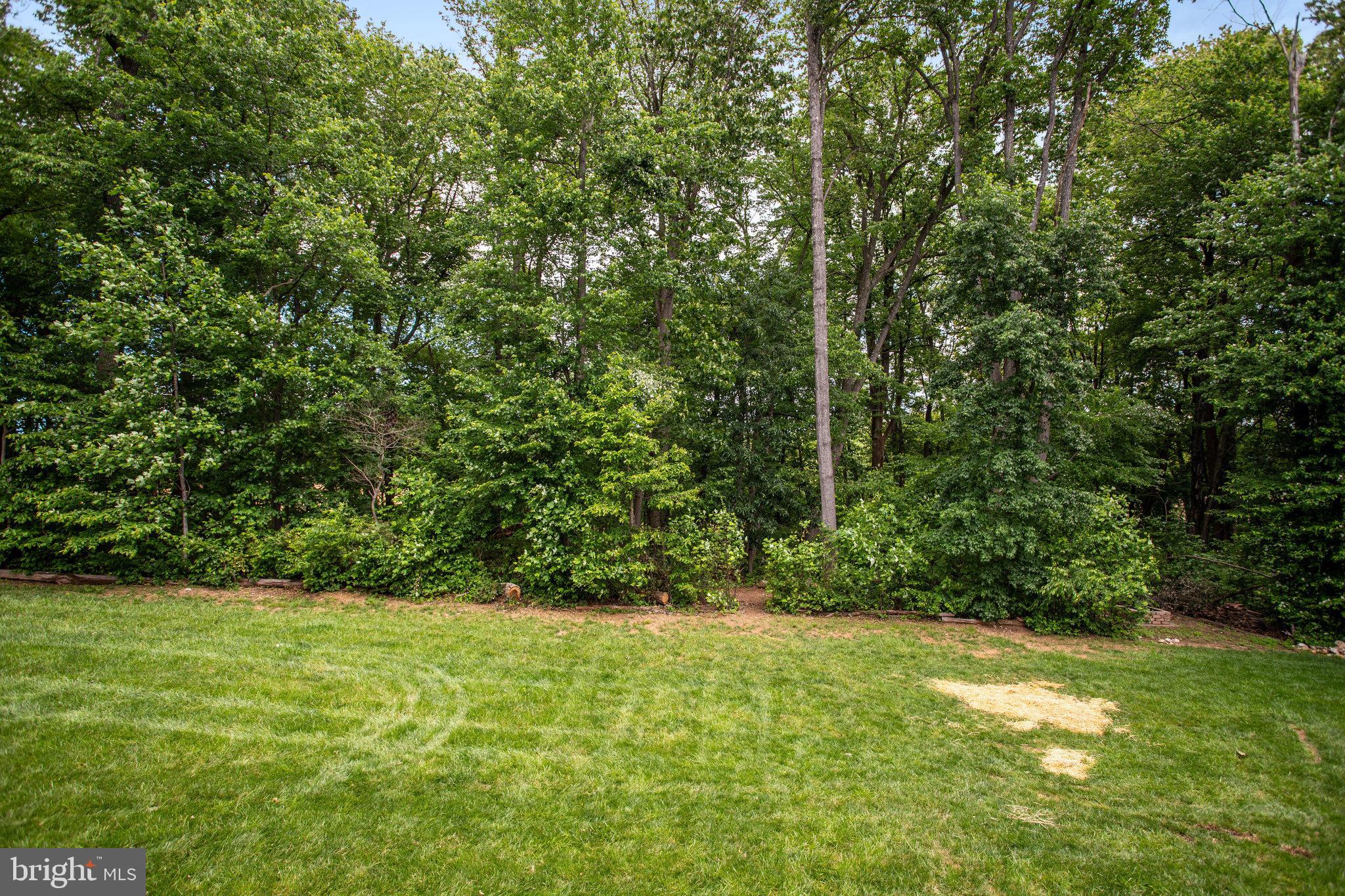 BARNESVILLE OUTSIDE - Residential