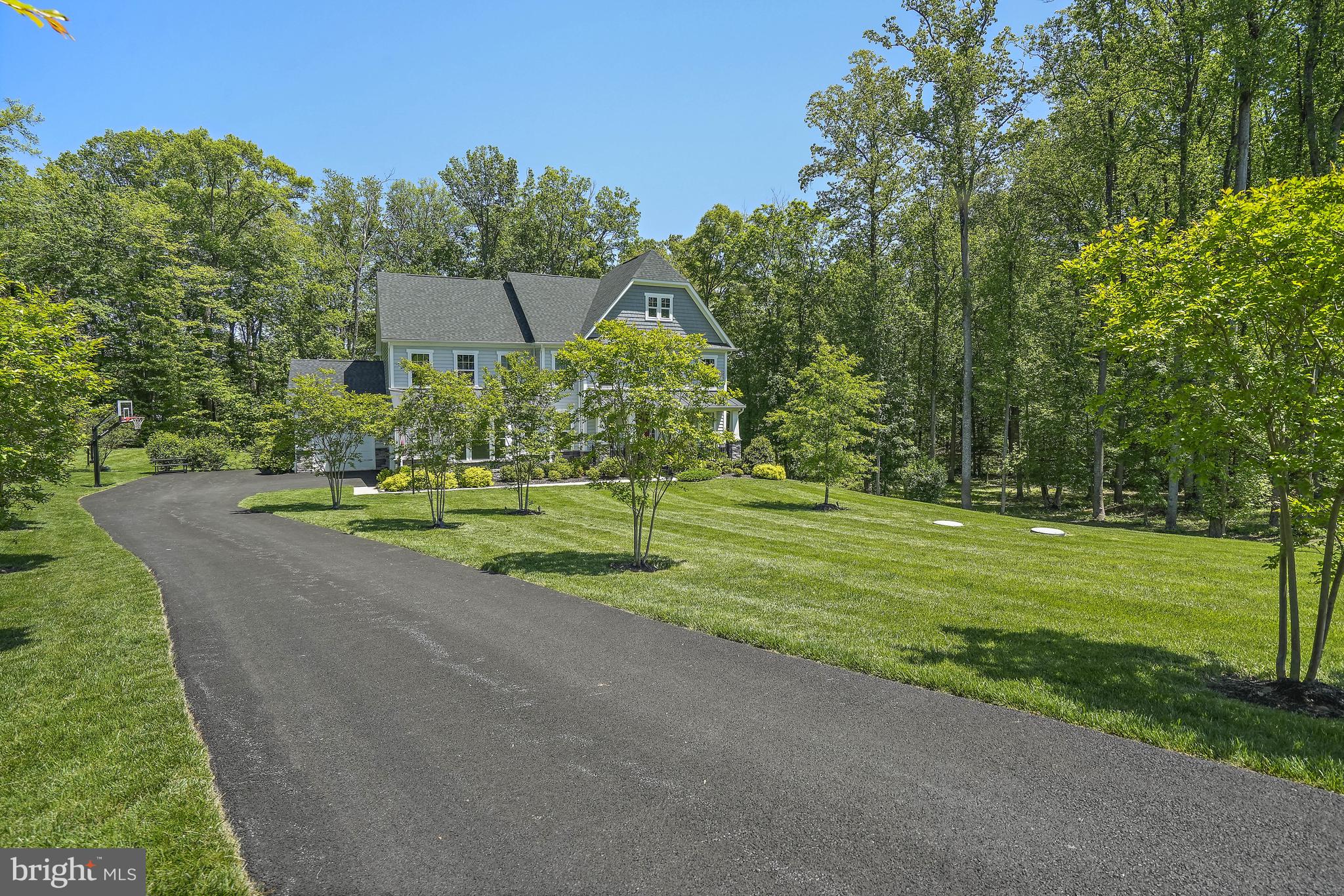 133 GREENTREE FARM DRIVE