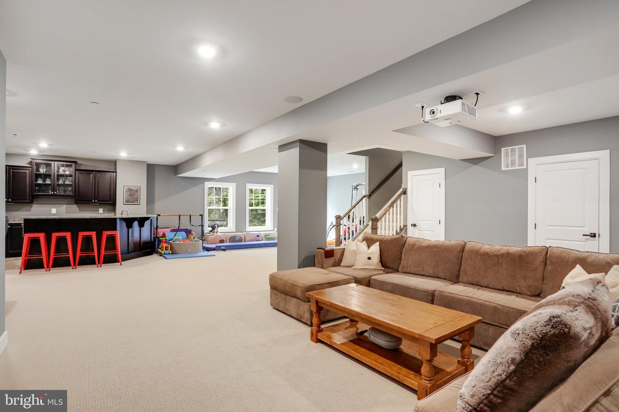 BARNESVILLE OUTSIDE - Residential