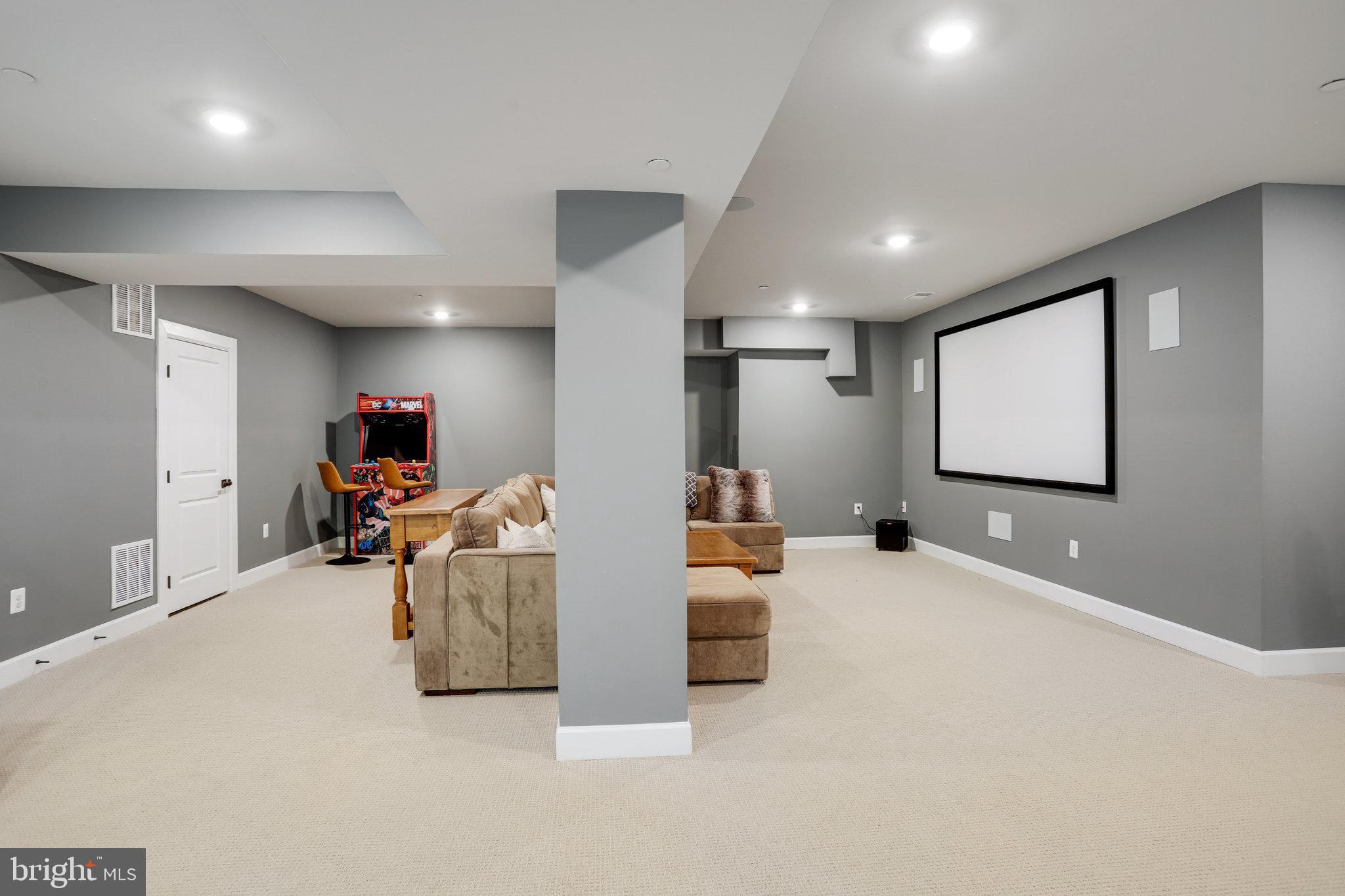 BARNESVILLE OUTSIDE - Residential