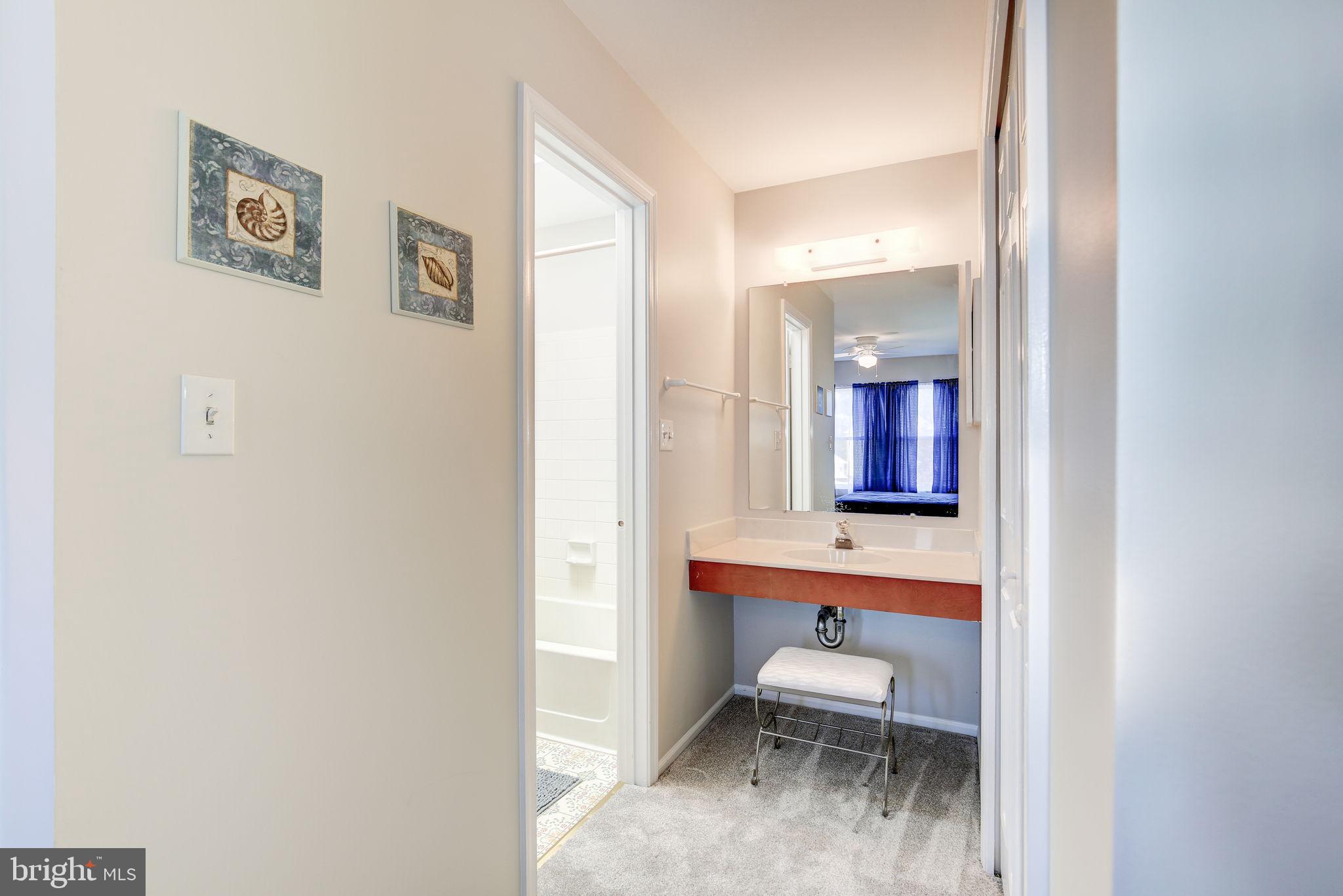 FRANKLIN FARM - Residential