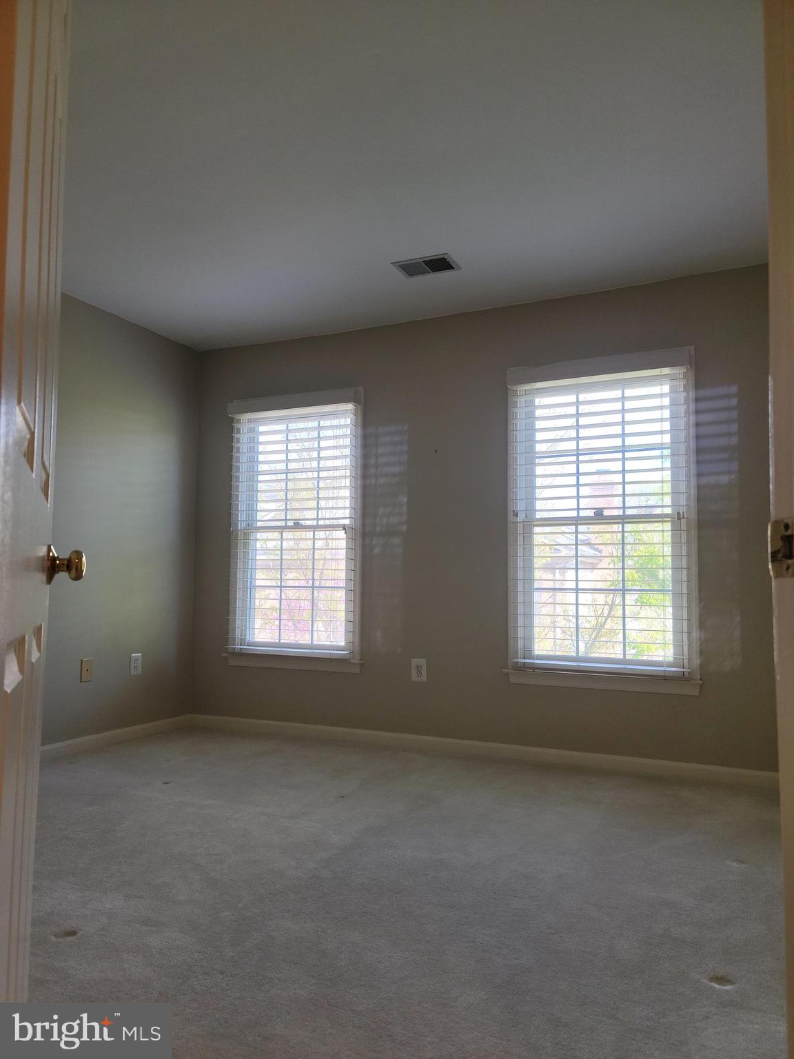 CHANCERY SQUARE - Residential Lease