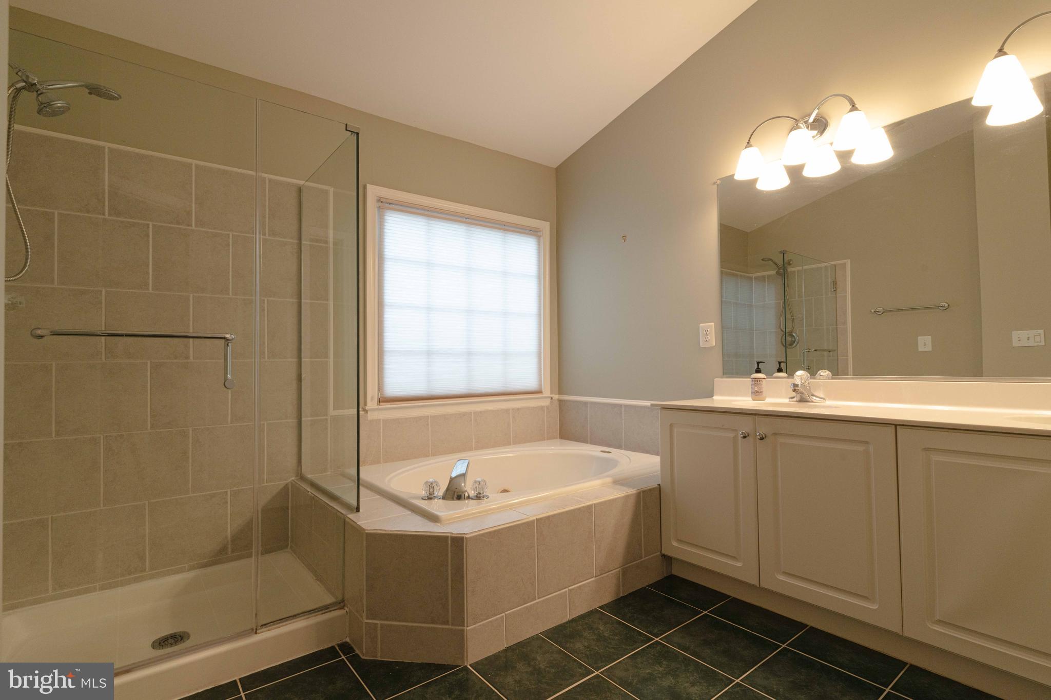 CHANCERY SQUARE - Residential Lease