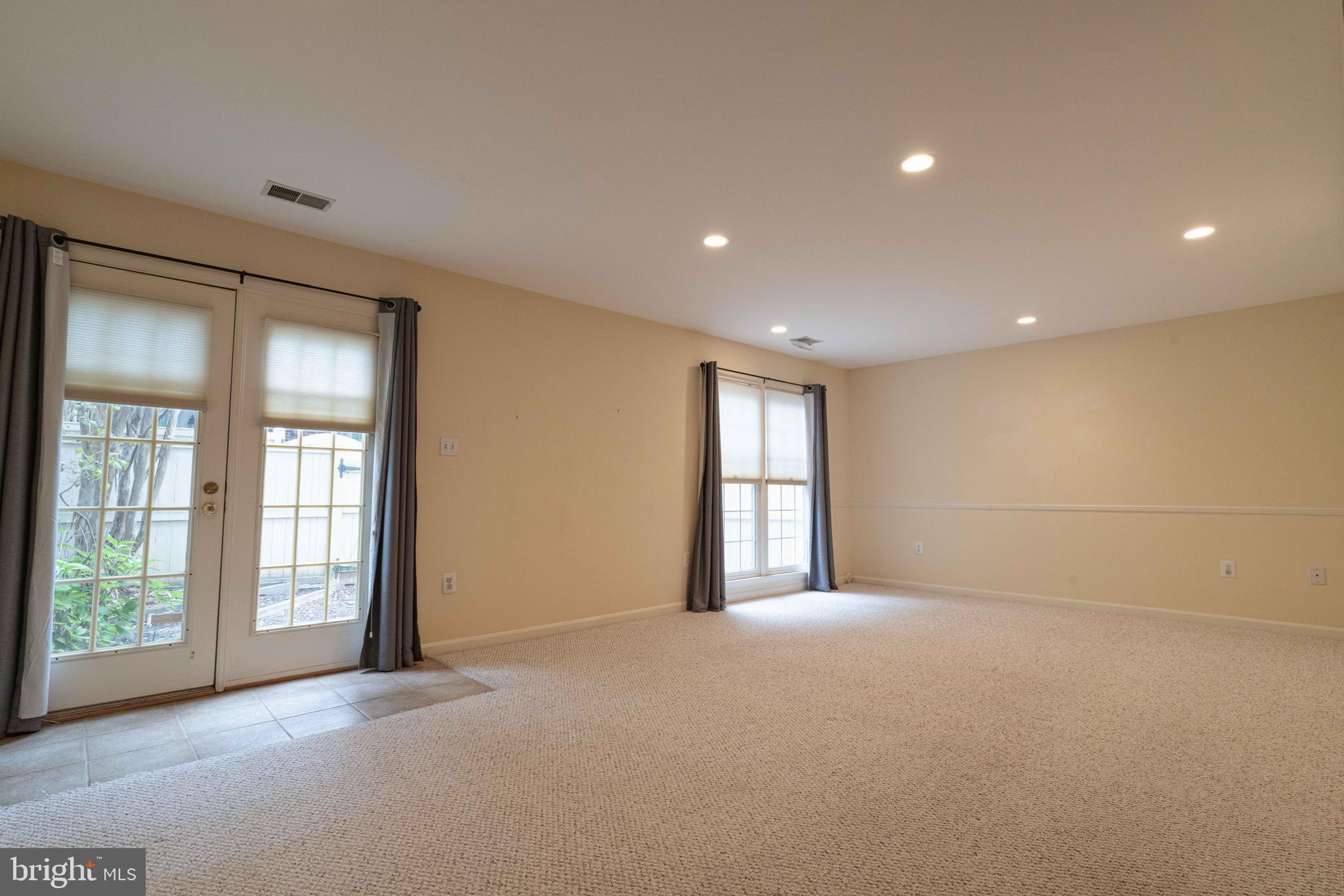 CHANCERY SQUARE - Residential Lease