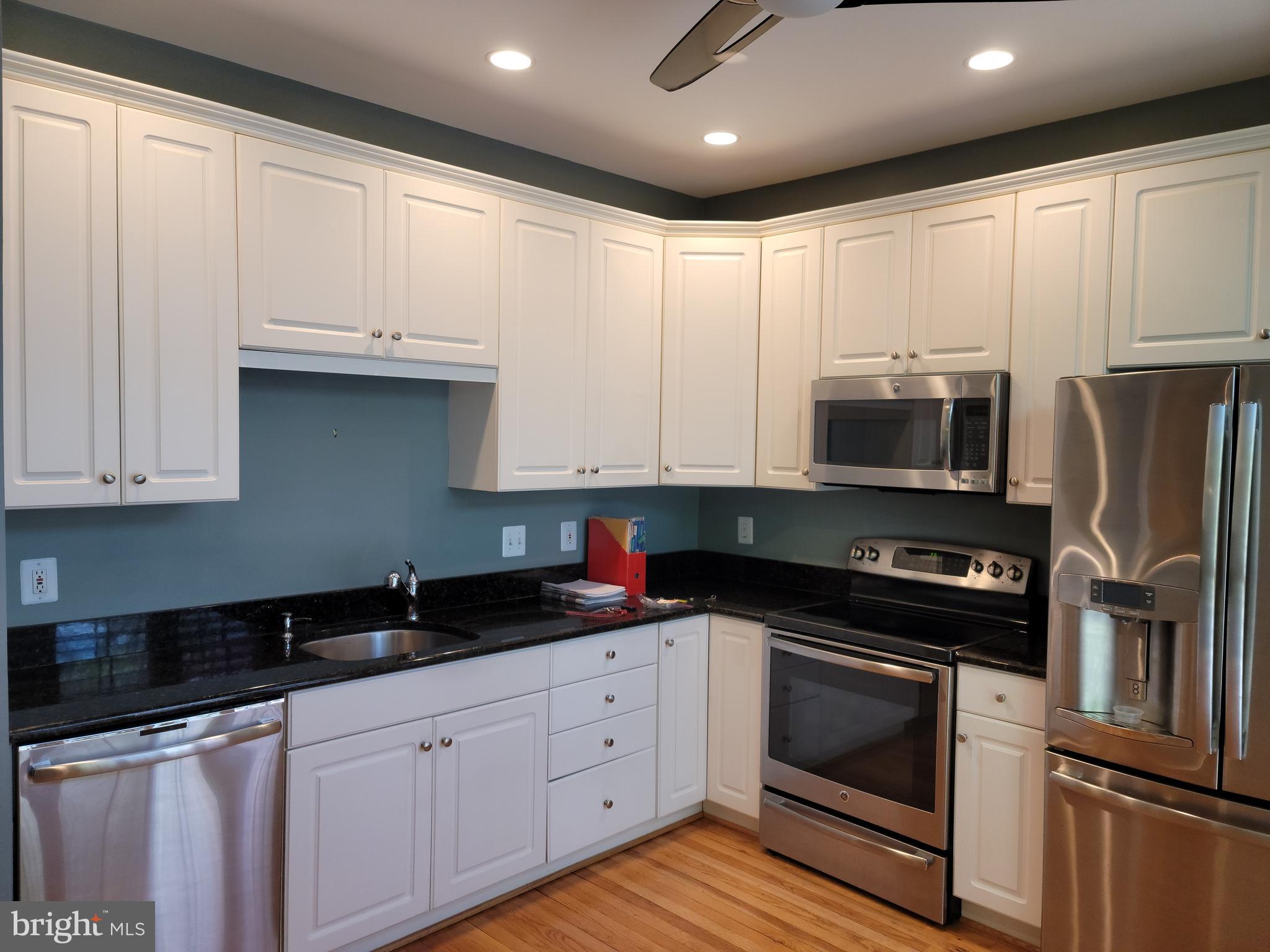 CHANCERY SQUARE - Residential Lease