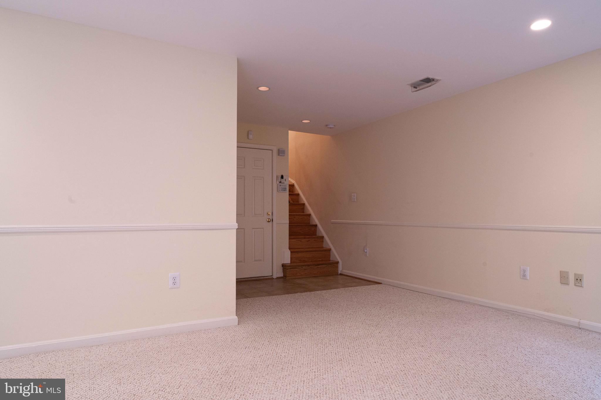 CHANCERY SQUARE - Residential Lease