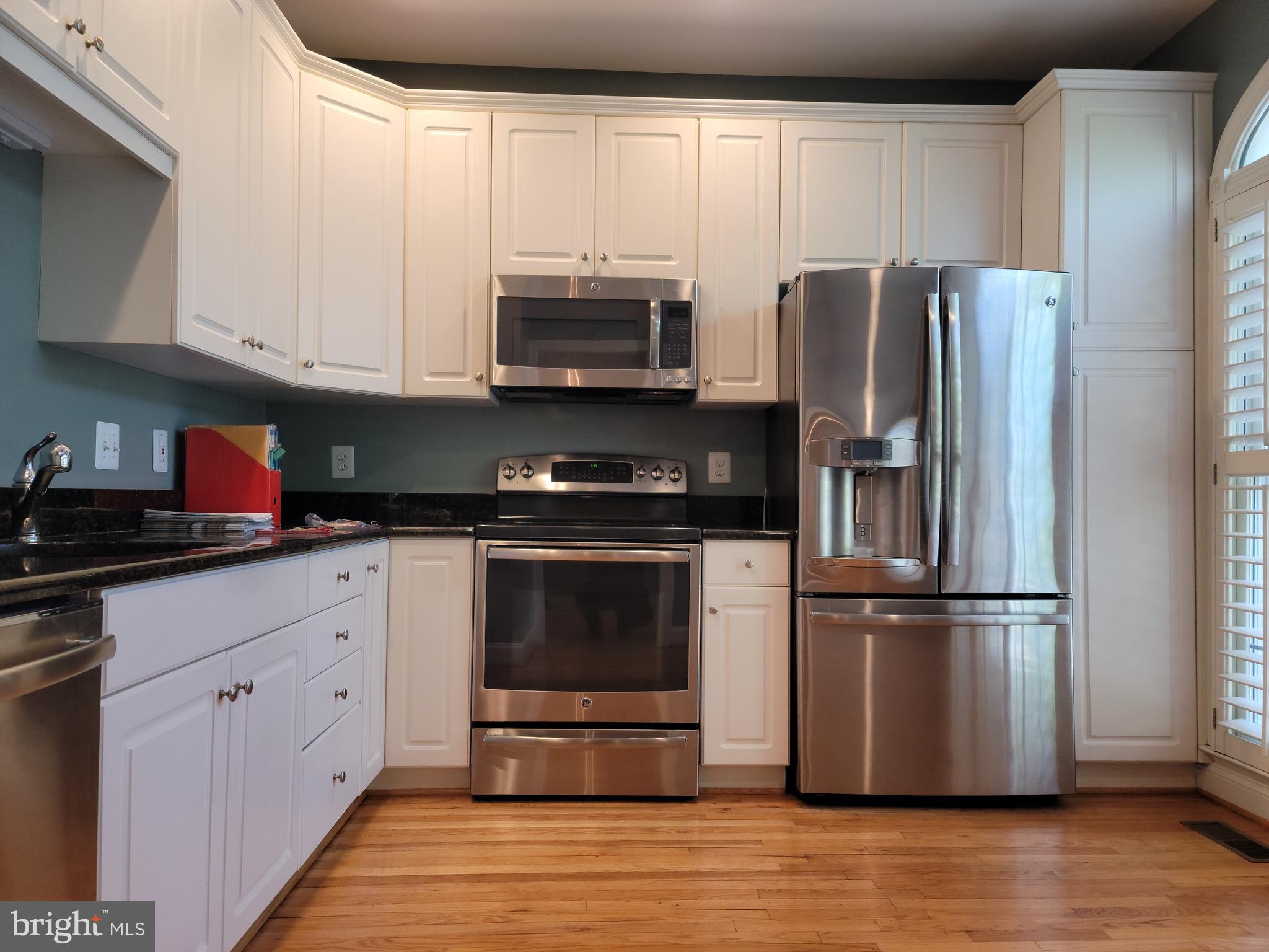 CHANCERY SQUARE - Residential Lease