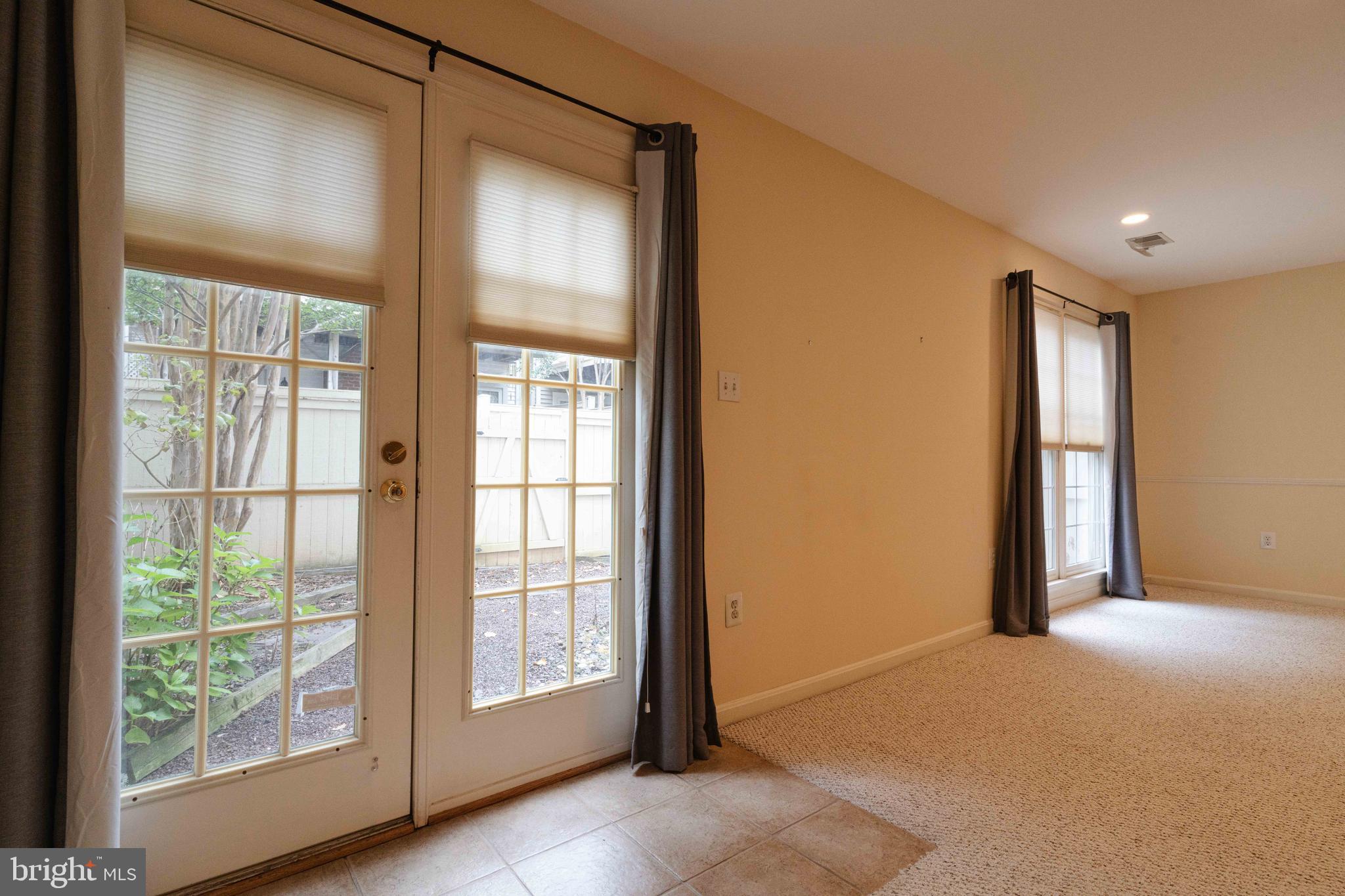 CHANCERY SQUARE - Residential Lease