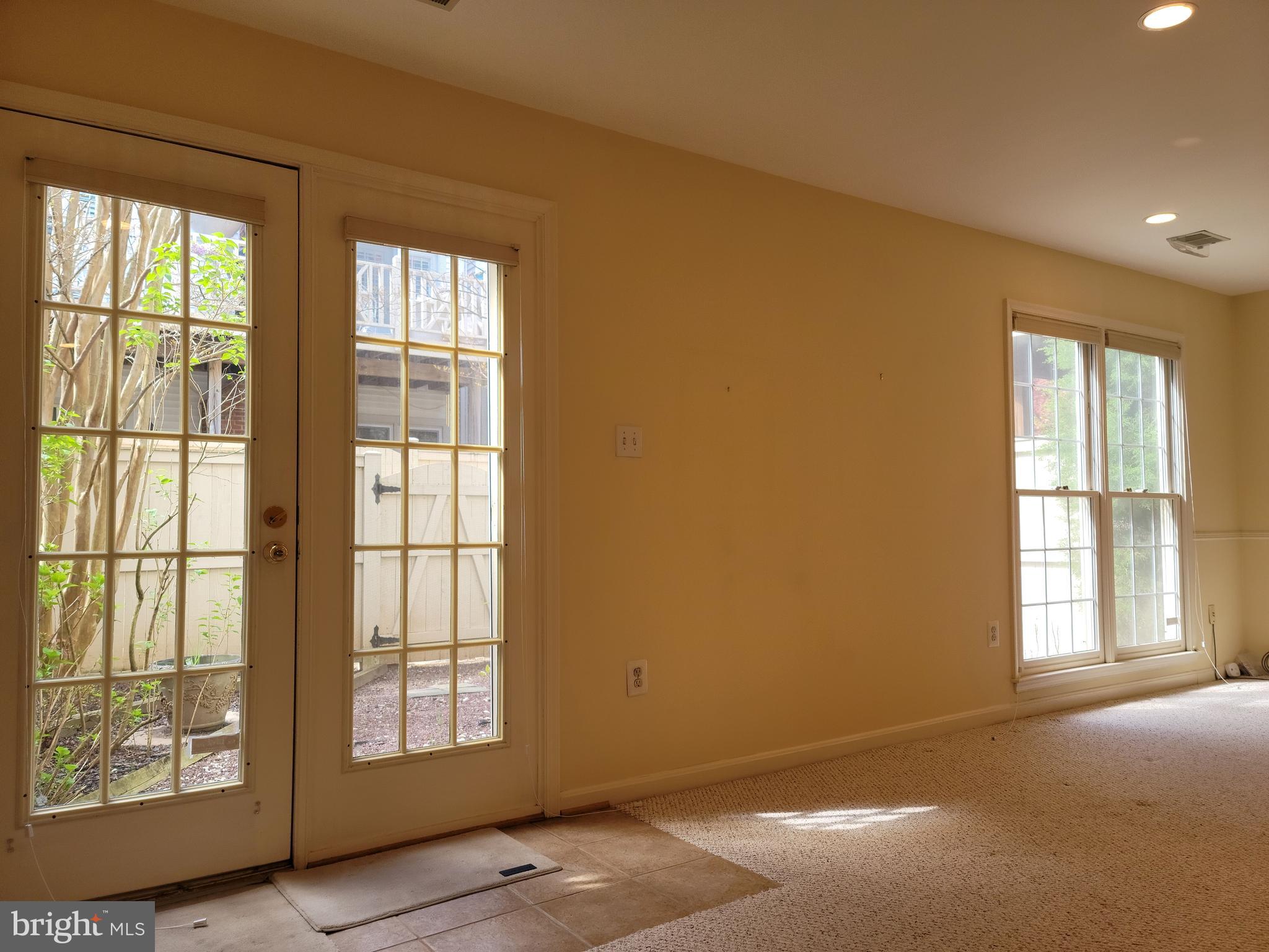 CHANCERY SQUARE - Residential Lease