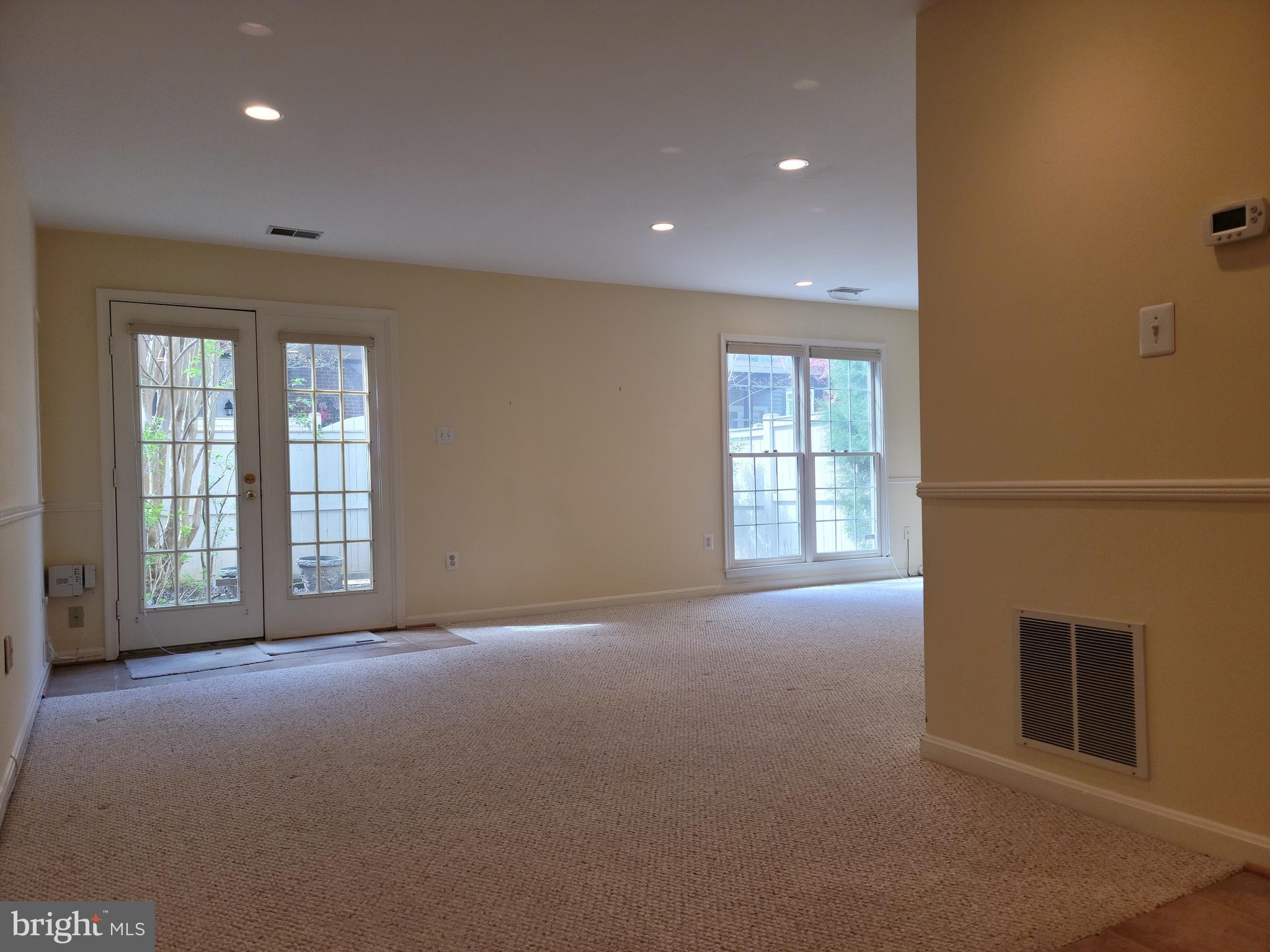 CHANCERY SQUARE - Residential Lease