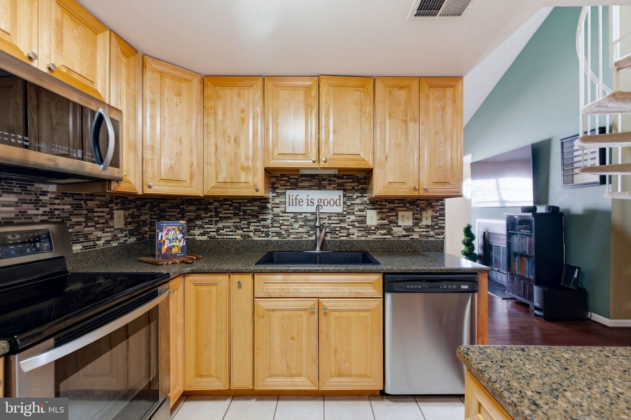 TREVOR HOUSE - Residential